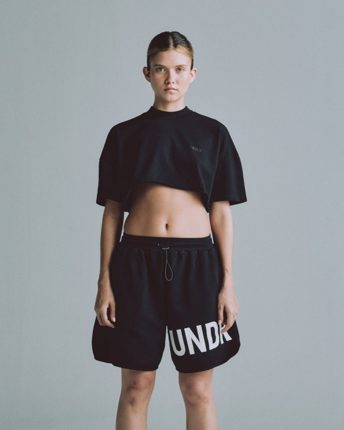 Line Logo Crop Top Black