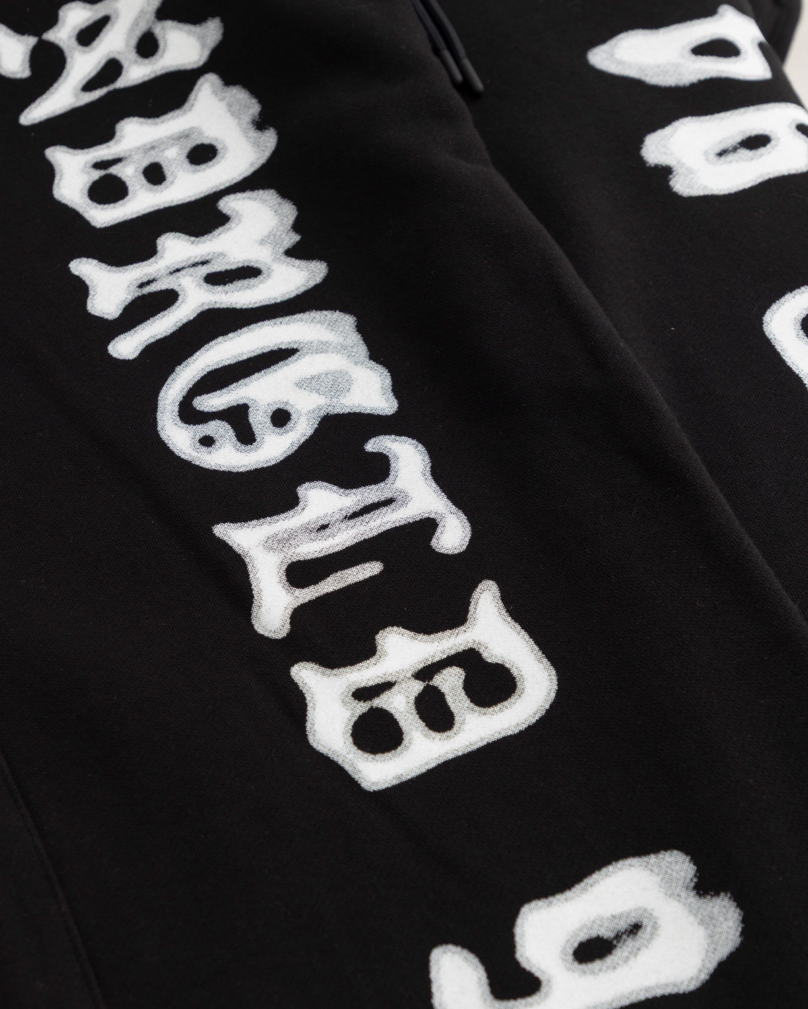 94' UNDRGLD Straight Pants Black