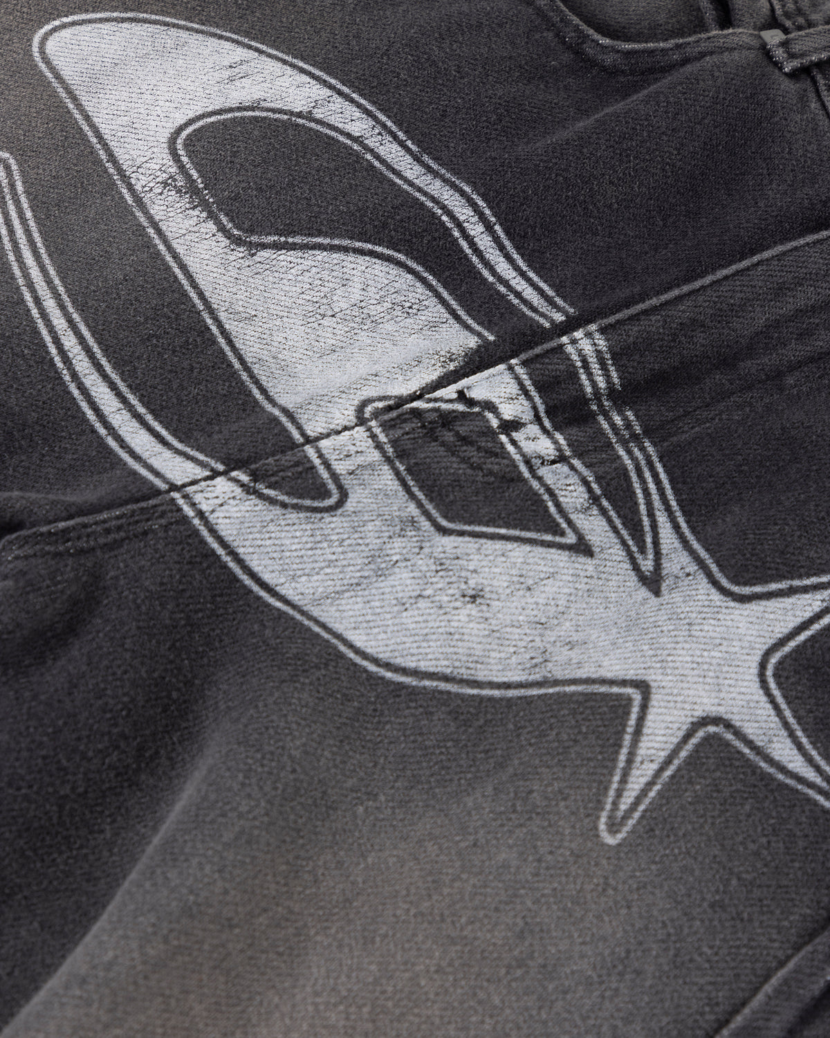 Act 1 UG Star Barrel Vein Jean Washed Black