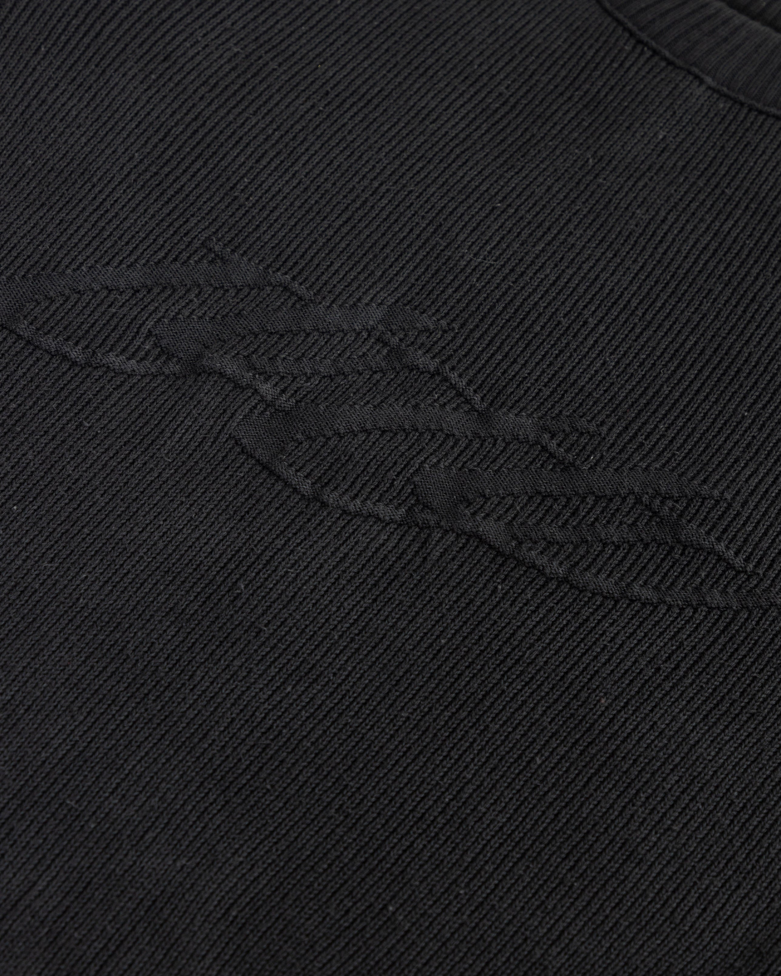 W Spring Unity Destroyed Knitted Baby Tee Vintage Black