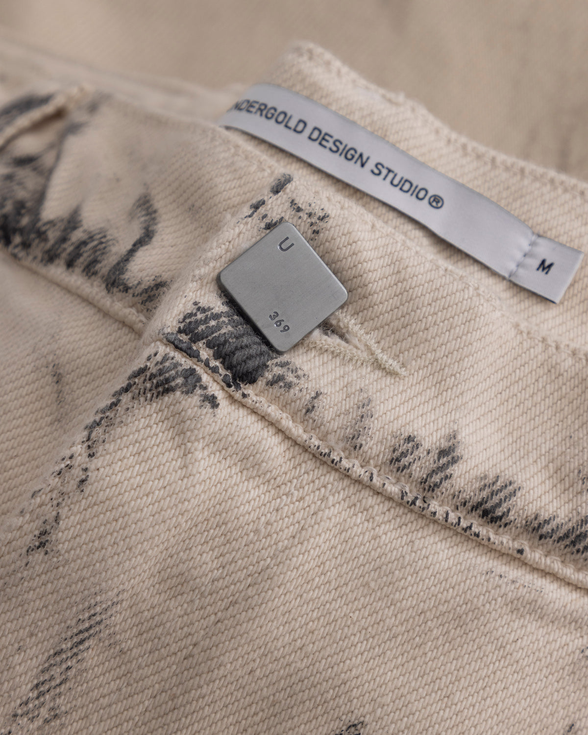 Revelation Basic Barrel Jean Mud Bone