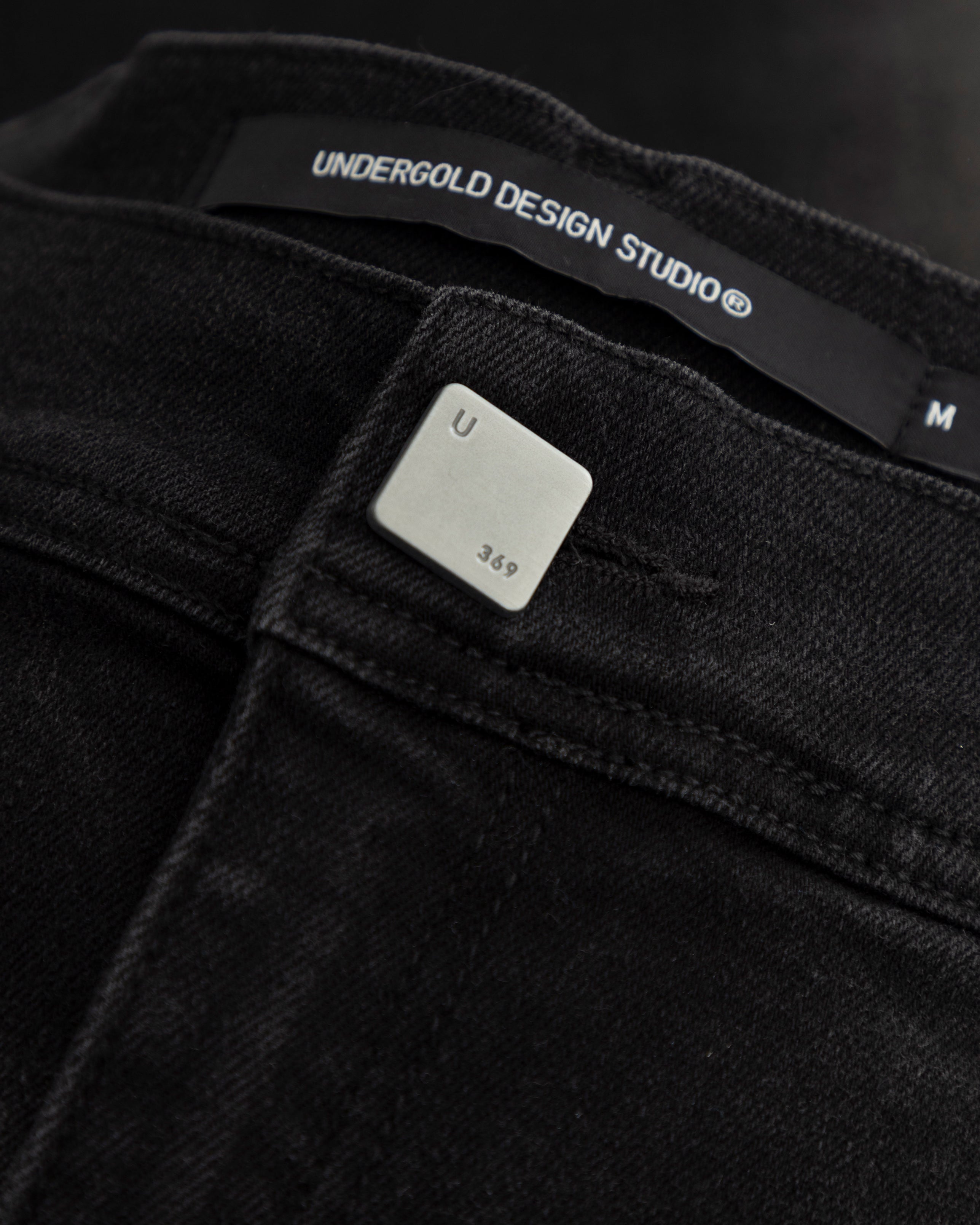 Holy State UNDRGLD Flare Jeans Faded Black