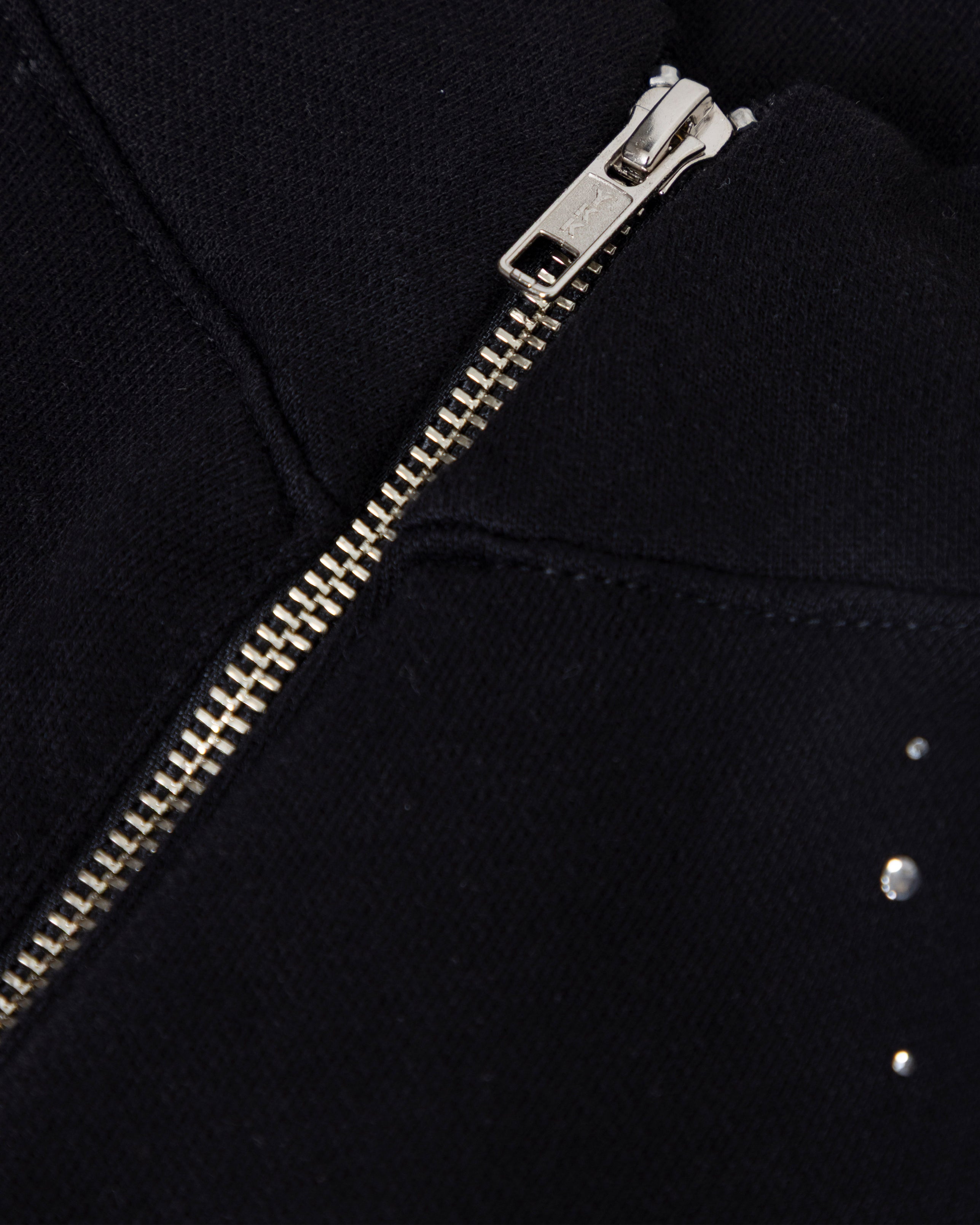 W Golden Heritage Slim Fit Zip Up Pearled Cropped Crewneck Black