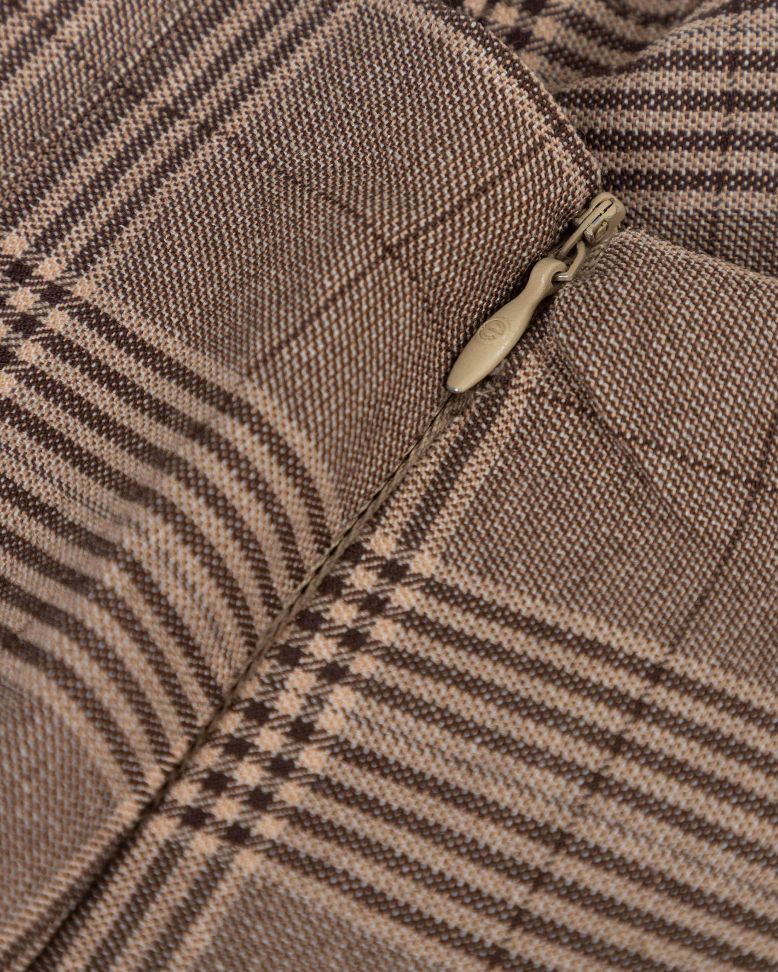 W 94' UNDRGLD Plaid Mini Skirt Brown