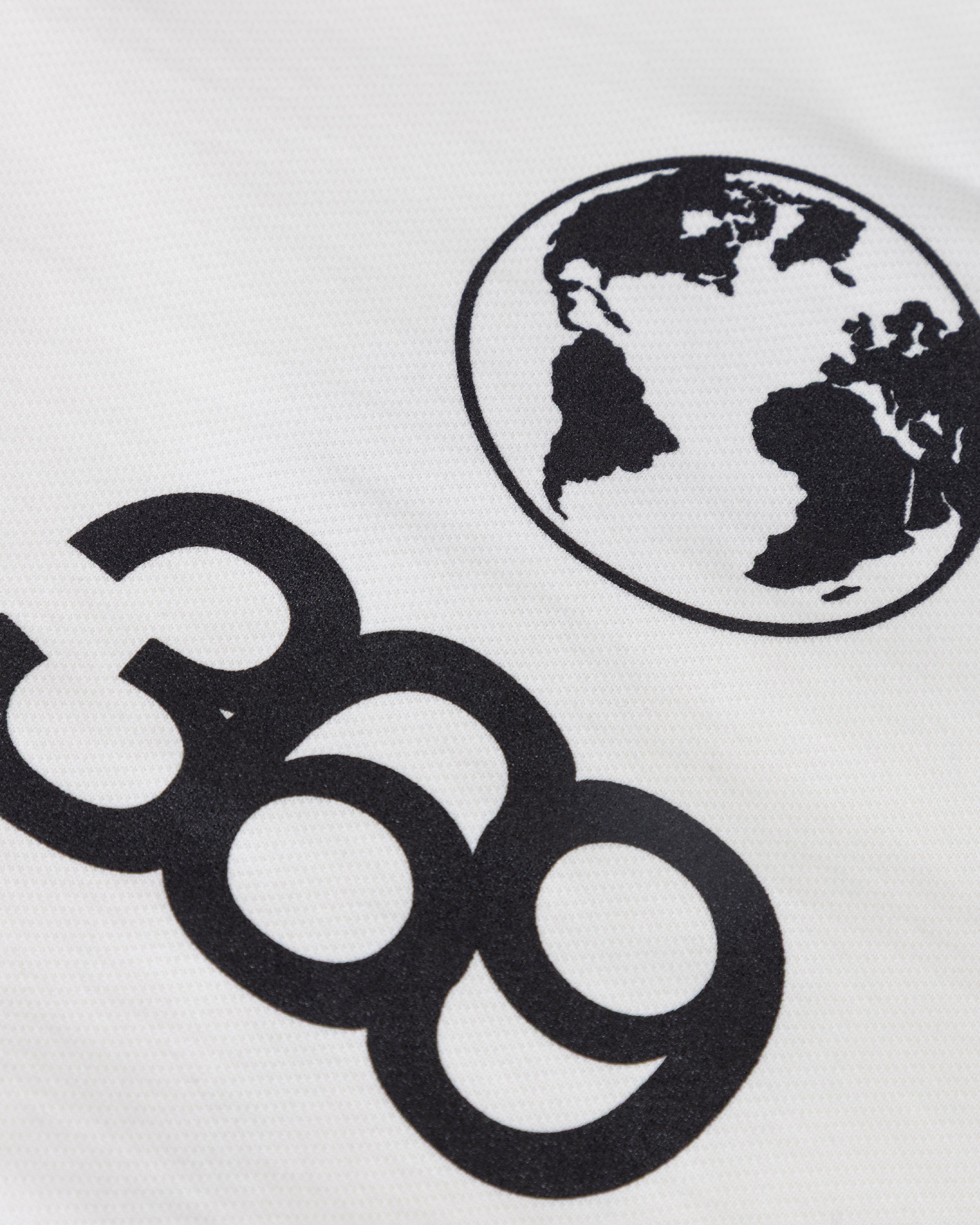 W Golden Heritage Slim Fit Zip Up Cropped Hoodie White