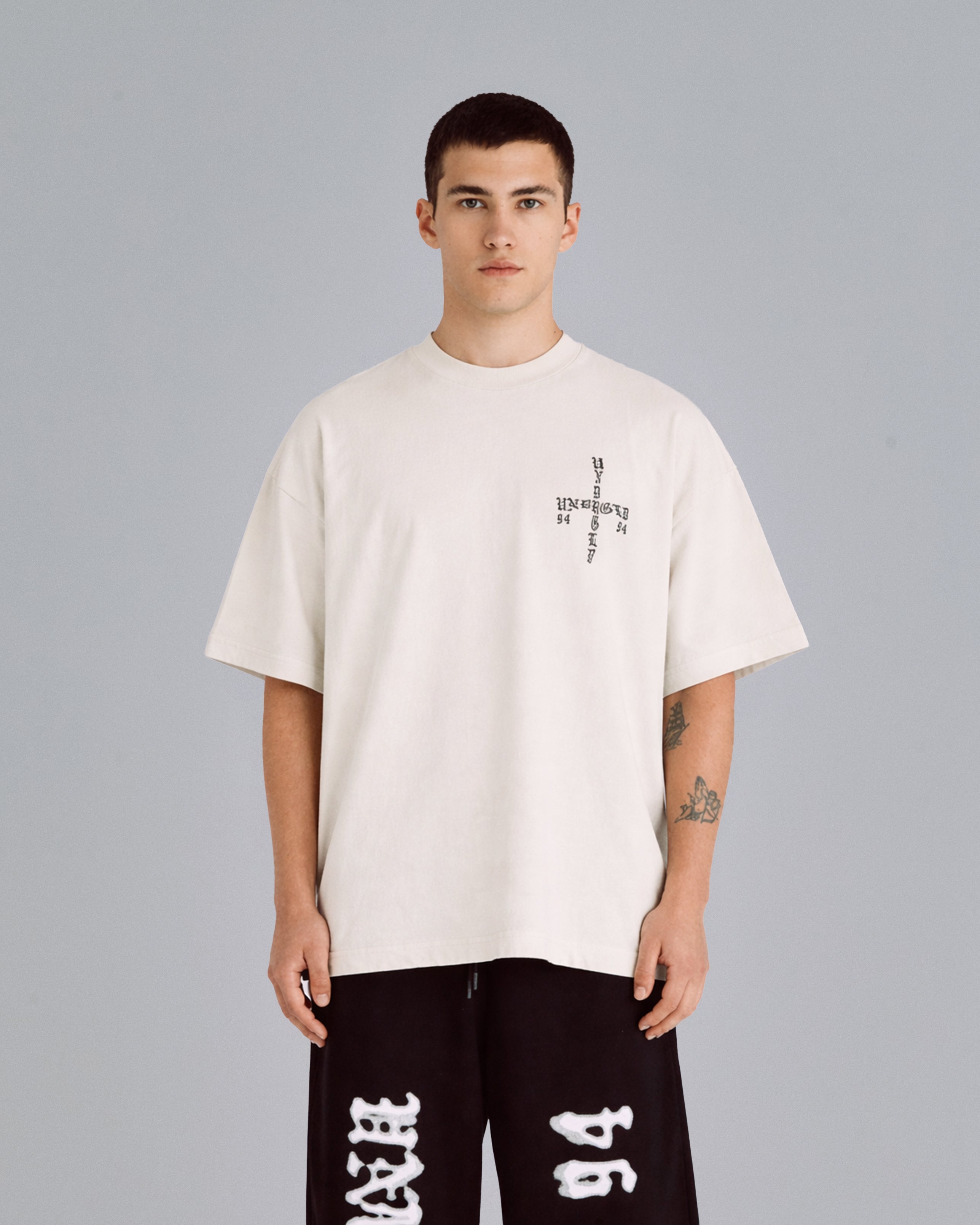 94' UNDRGLD Tshirt White