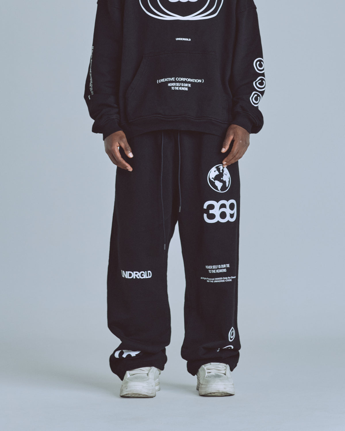 Golden Heritage Basic Straight Pants Black