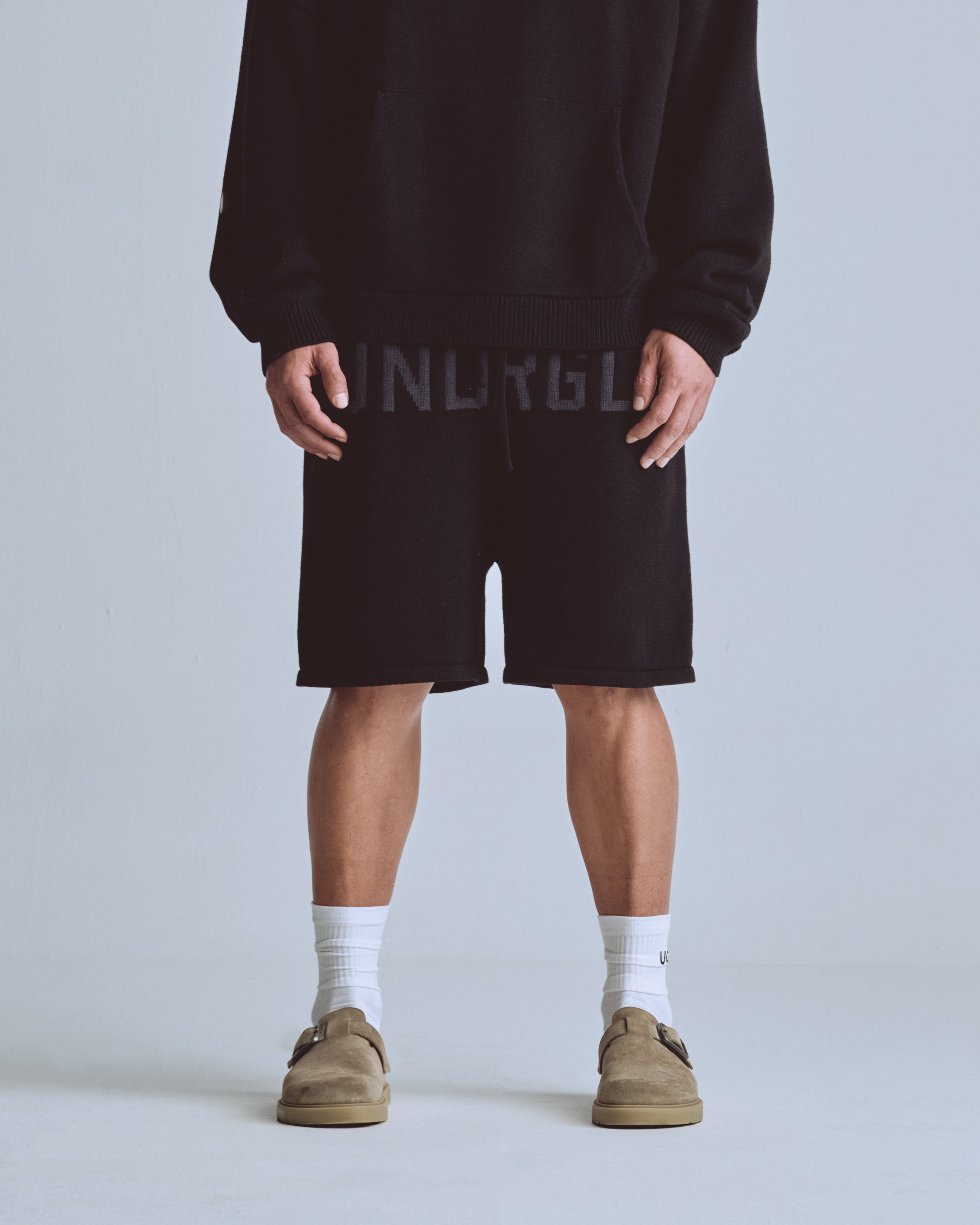 Basics UNDRGLD Knitted Shorts Black