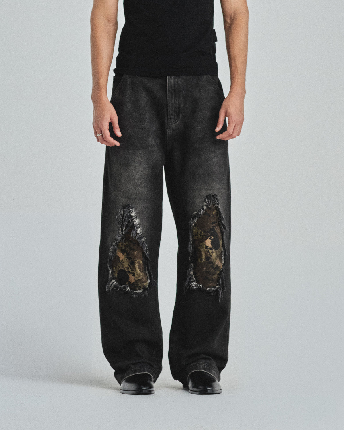 Pilgrimage Undergold Department Double Knee Wide Jean Washed Black
