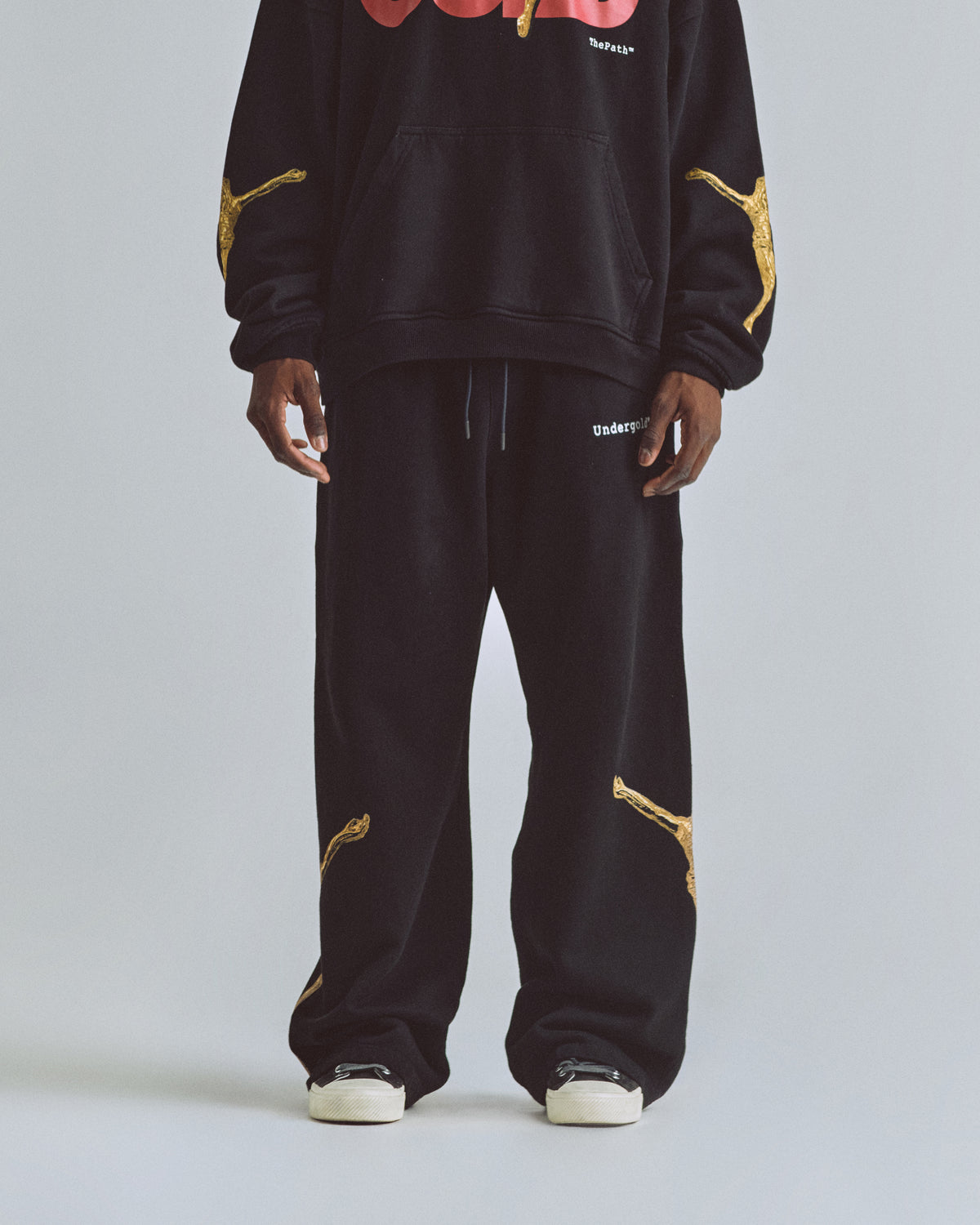 The Path Golden Christ Straightpants Black
