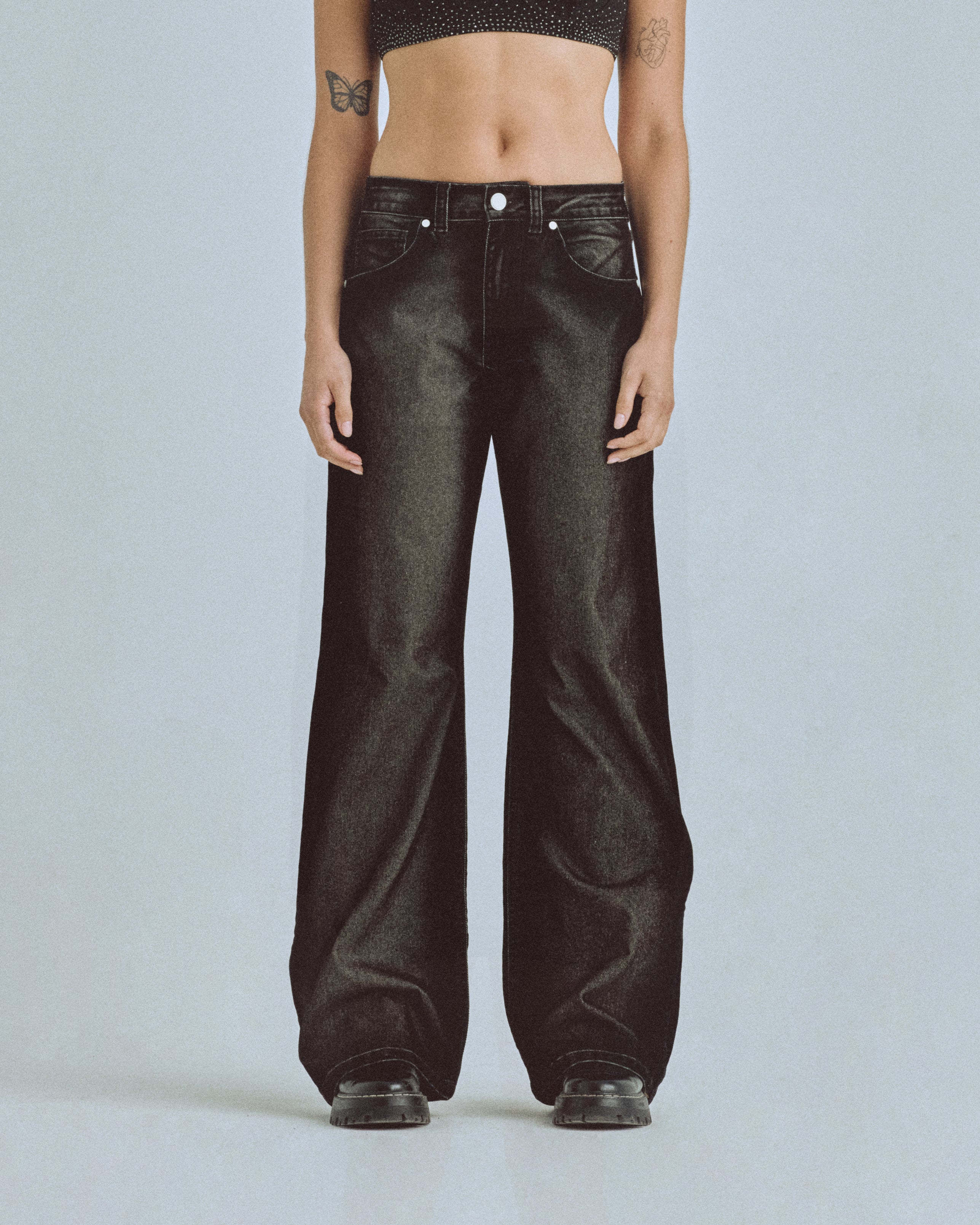 W Santa Union Low Rise Velvet Wide Jean Black