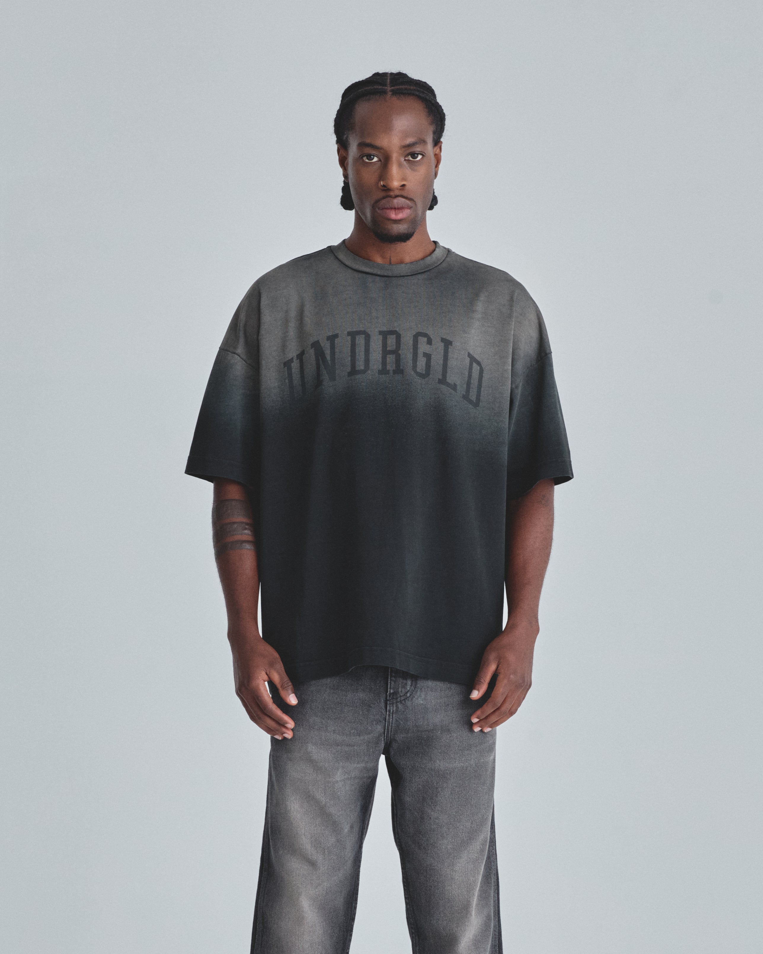 Line Varsity UNDRGLD Tshirt Faded Black
