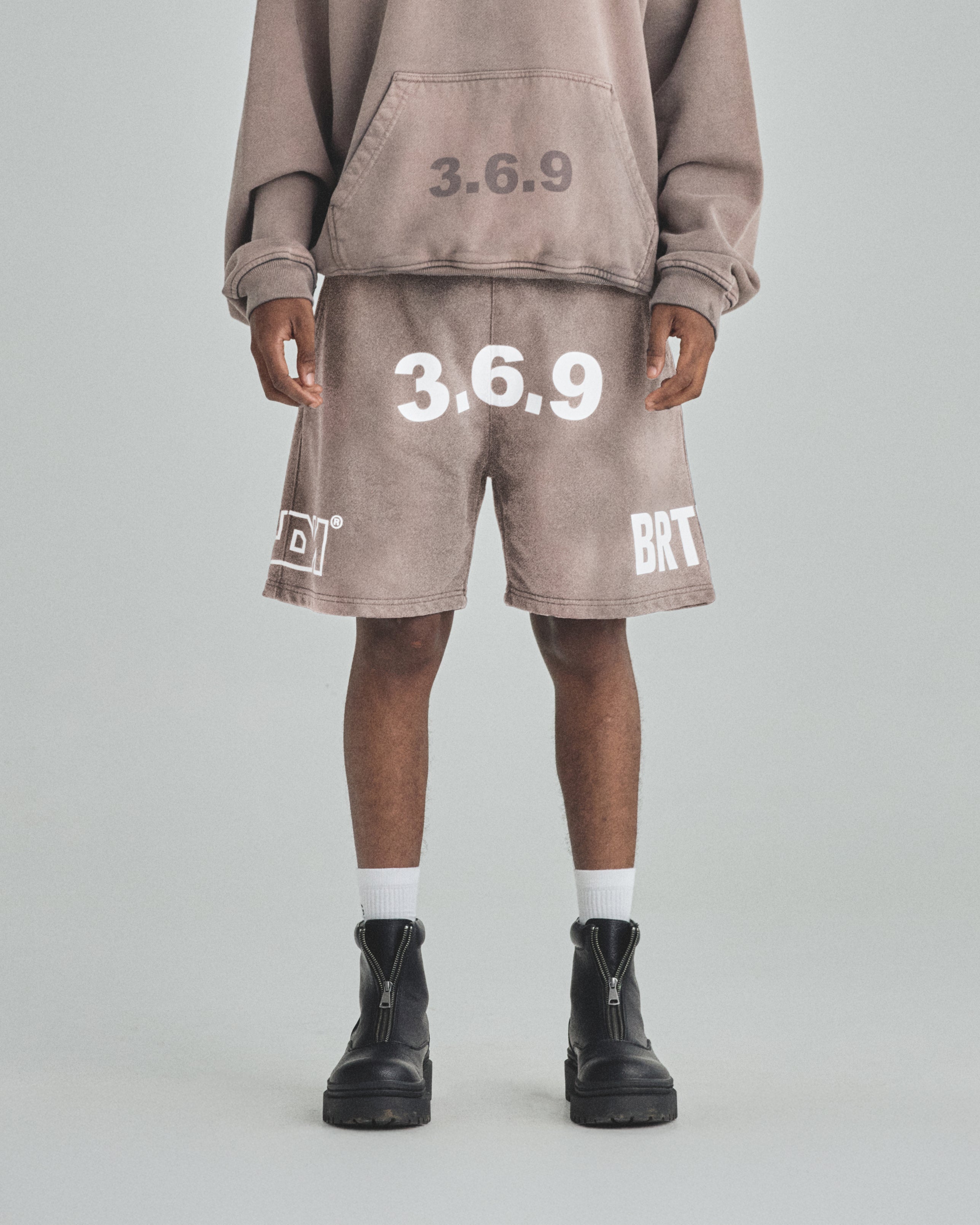 Spring 3.6.9 Biased Shorts Vintage Gray