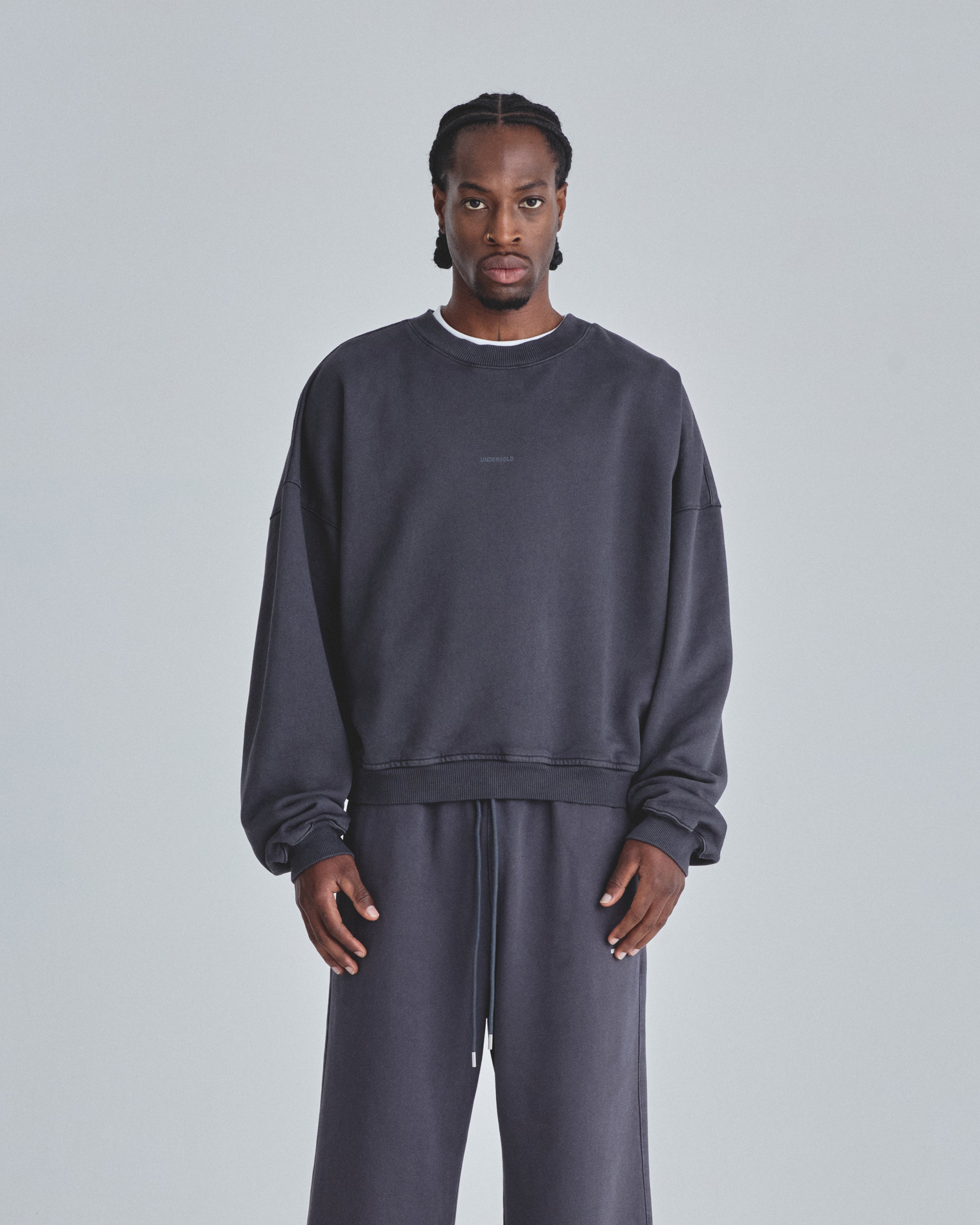 Line Basic Boxy Fit Crewneck Dark Gray