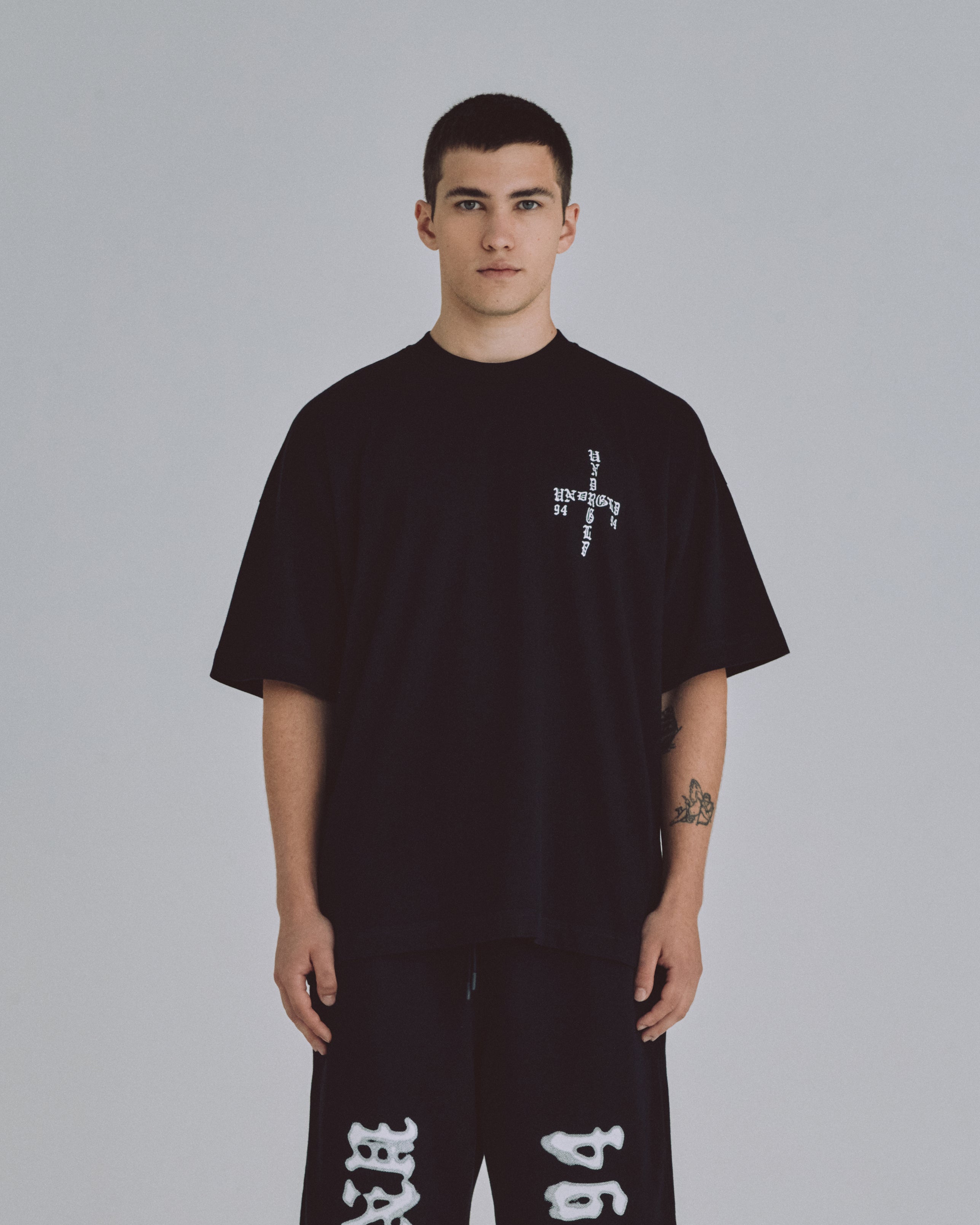 94' UNDRGLD Tshirt Black