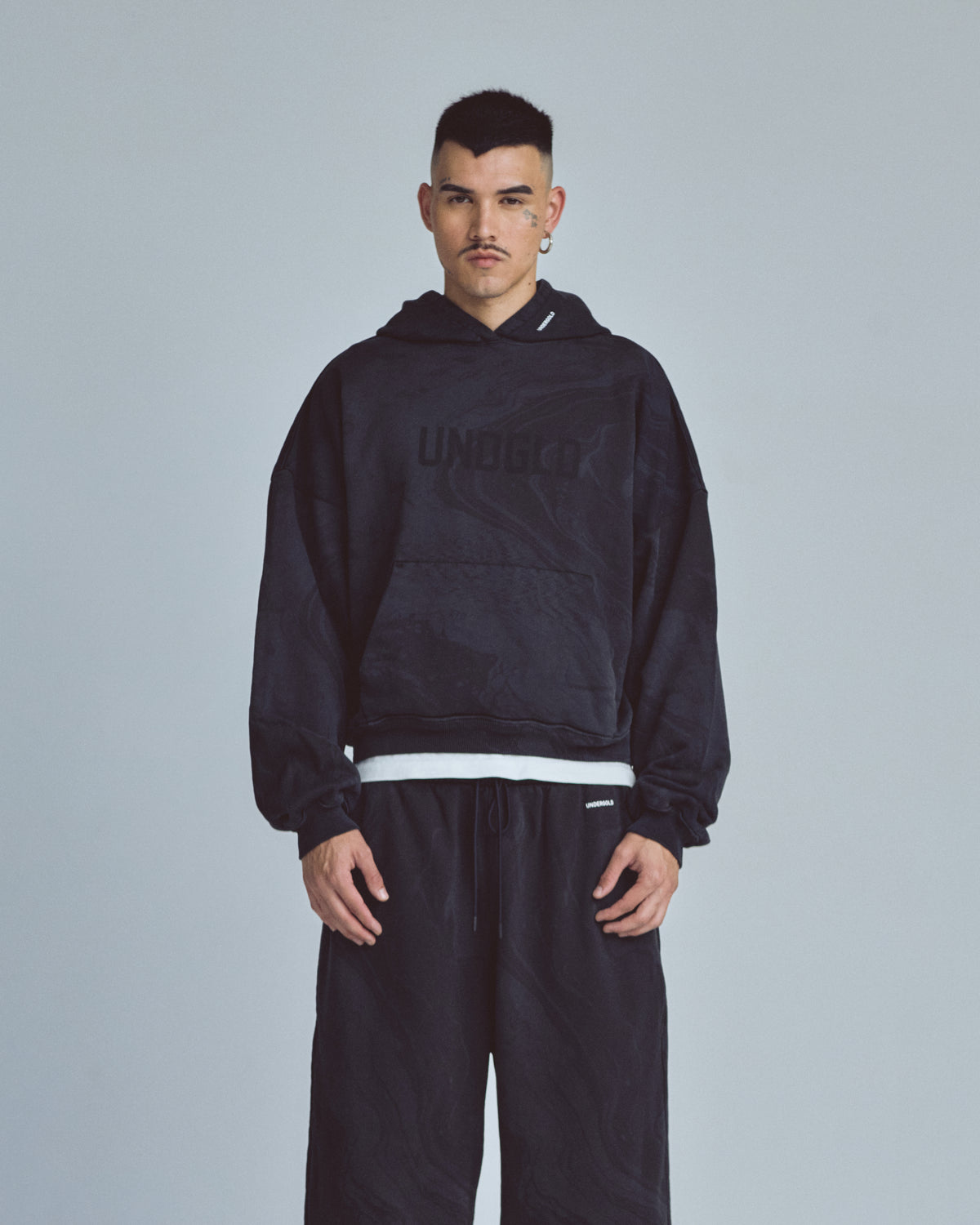 Basics UNDGLD Boxy Hoodie Oiled Black