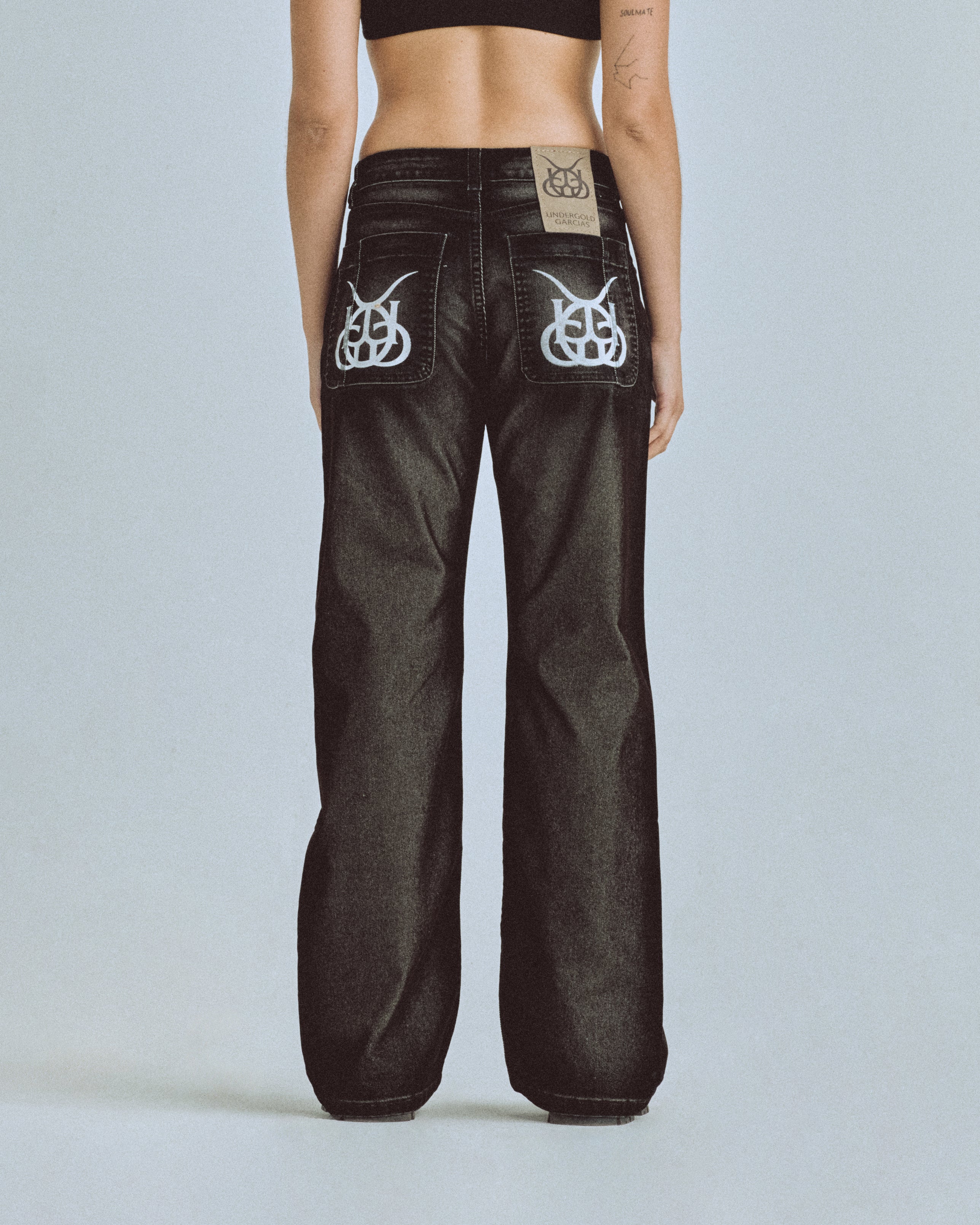 W Santa Union Low Rise Velvet Wide Jean Black