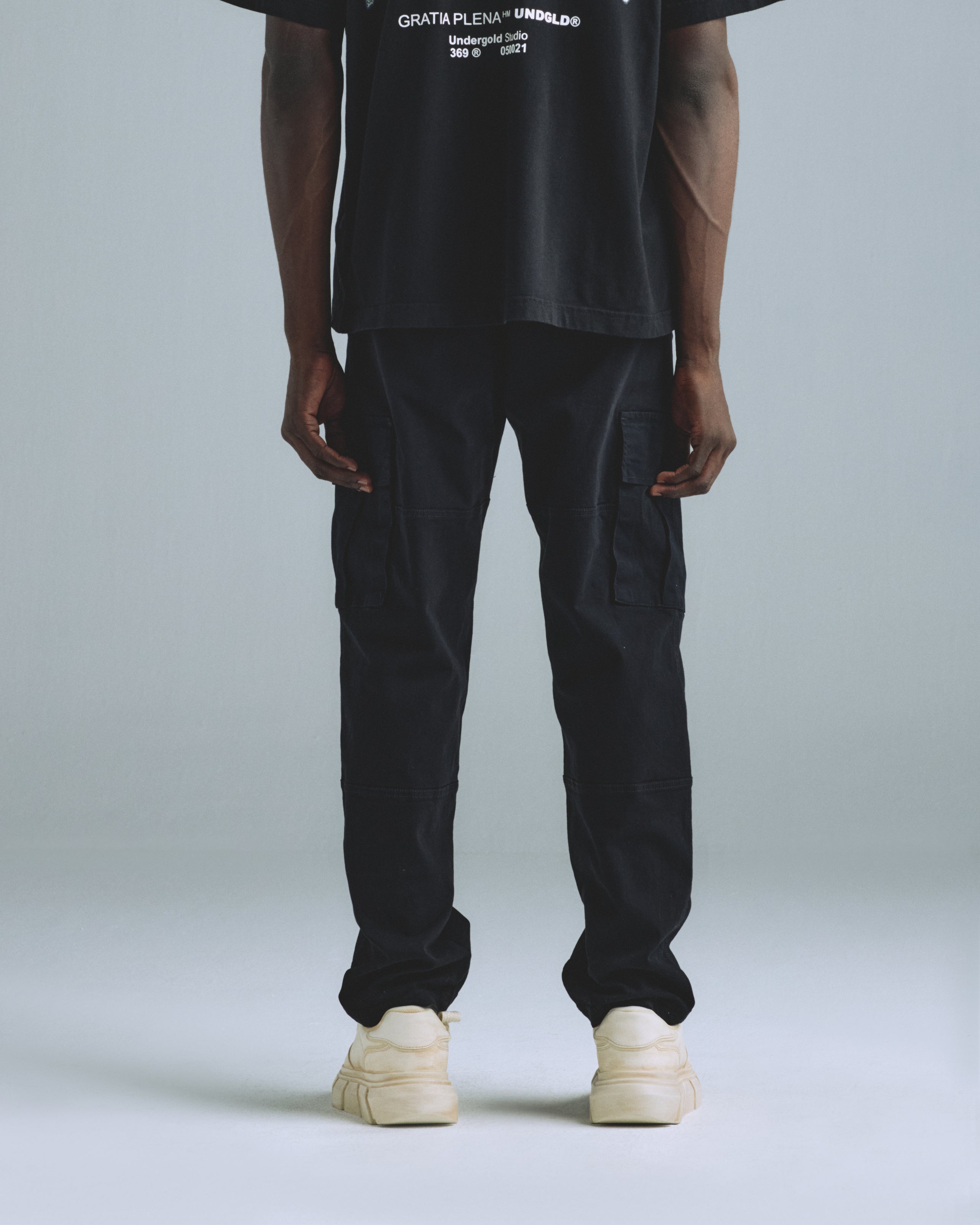 Basics Relaxed Cargo Pant Black