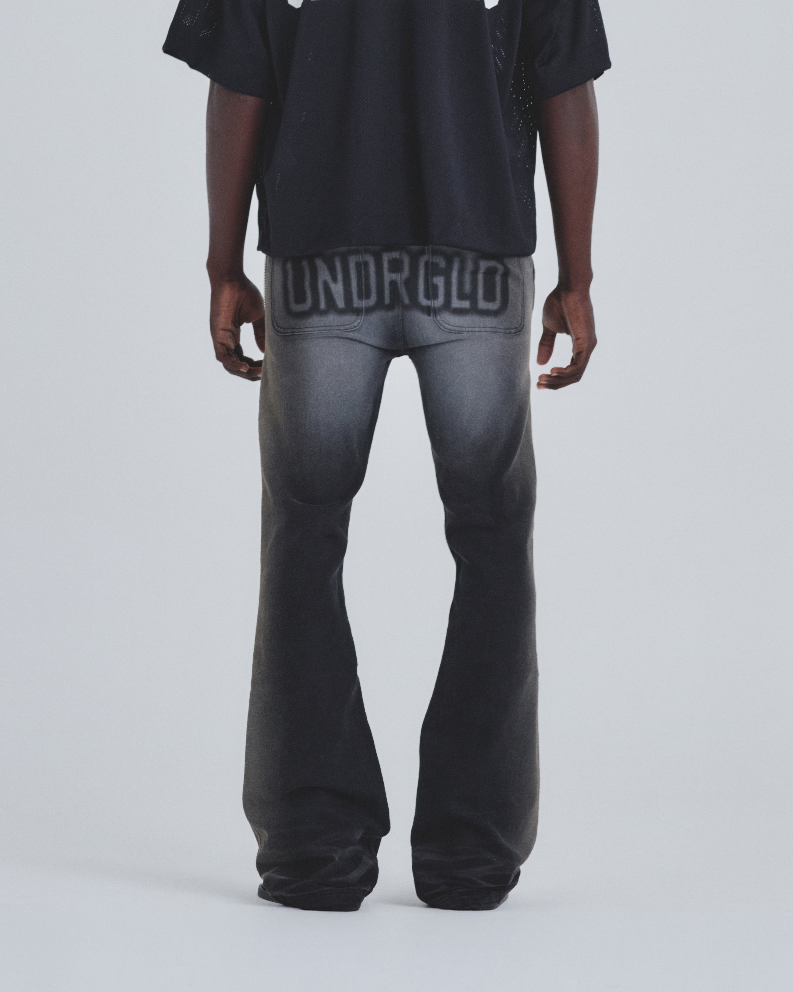 Holy State UNDRGLD Flare Jeans Faded Black