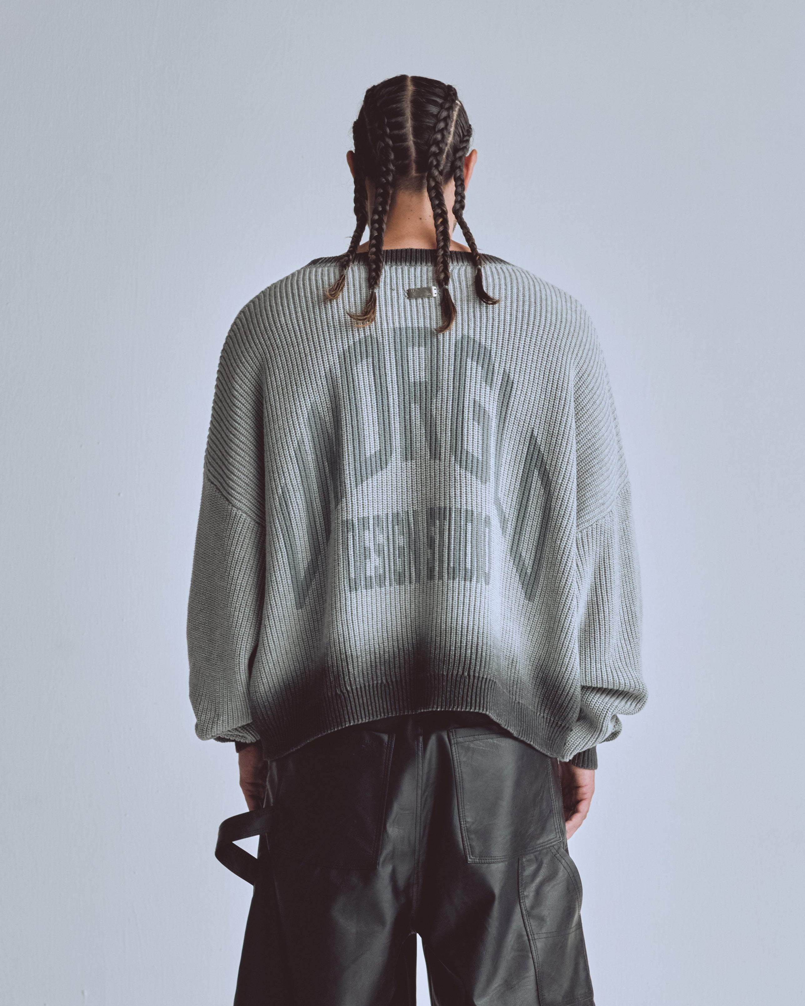 Basics Gradient Knit Crewneck Gradient Gray