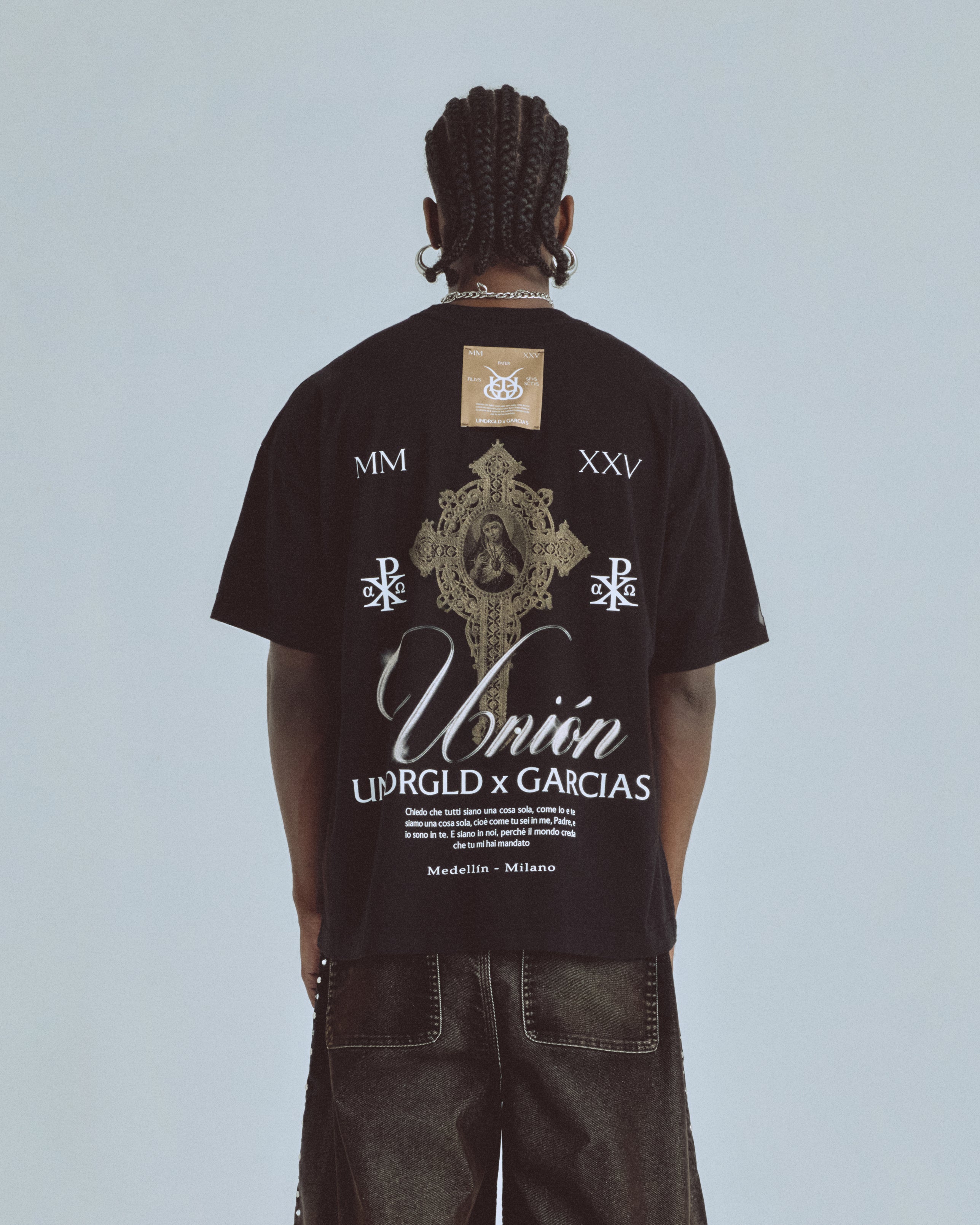 Santa Unión Regina Tshirt Black