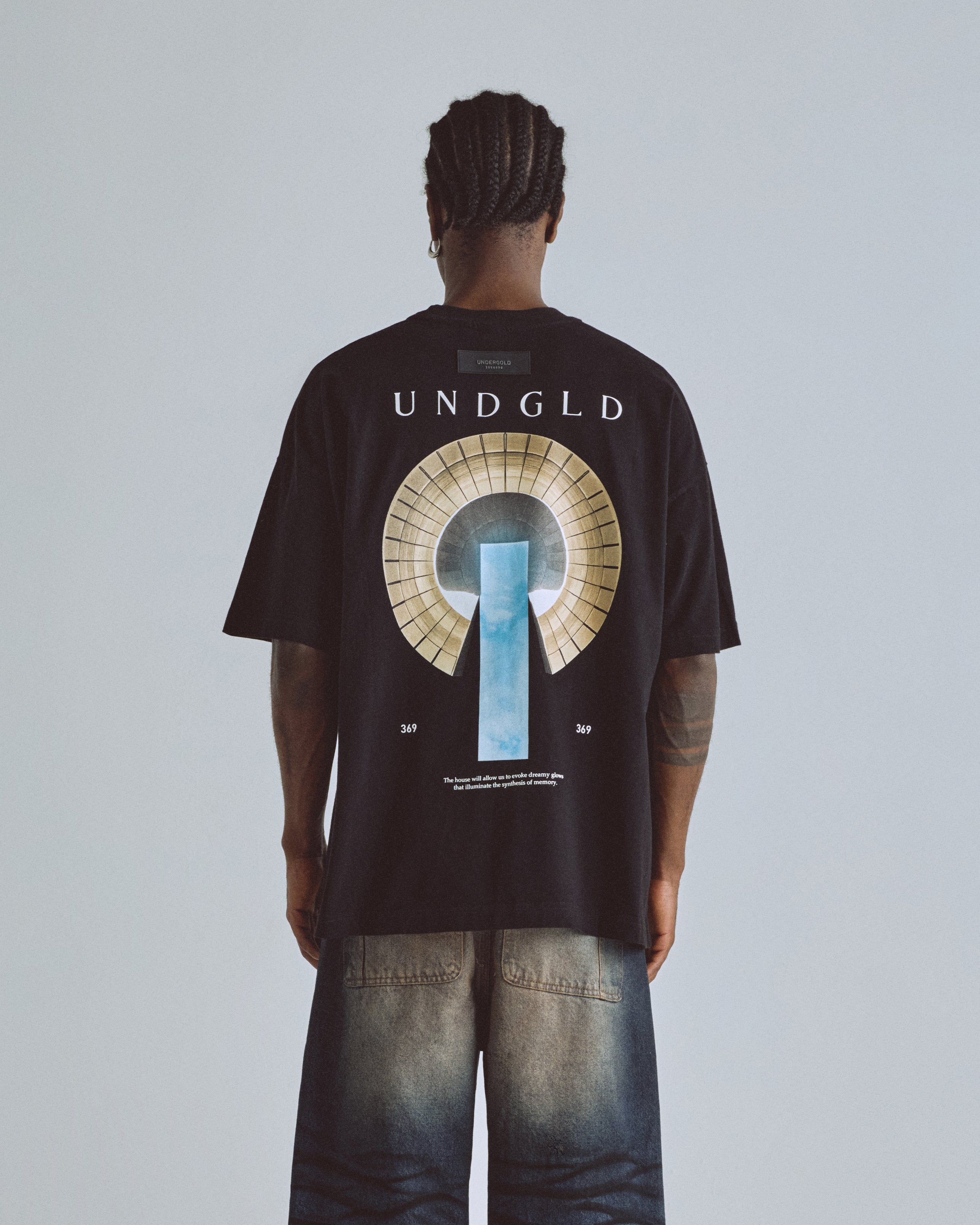 Eternal House Tshirt Black