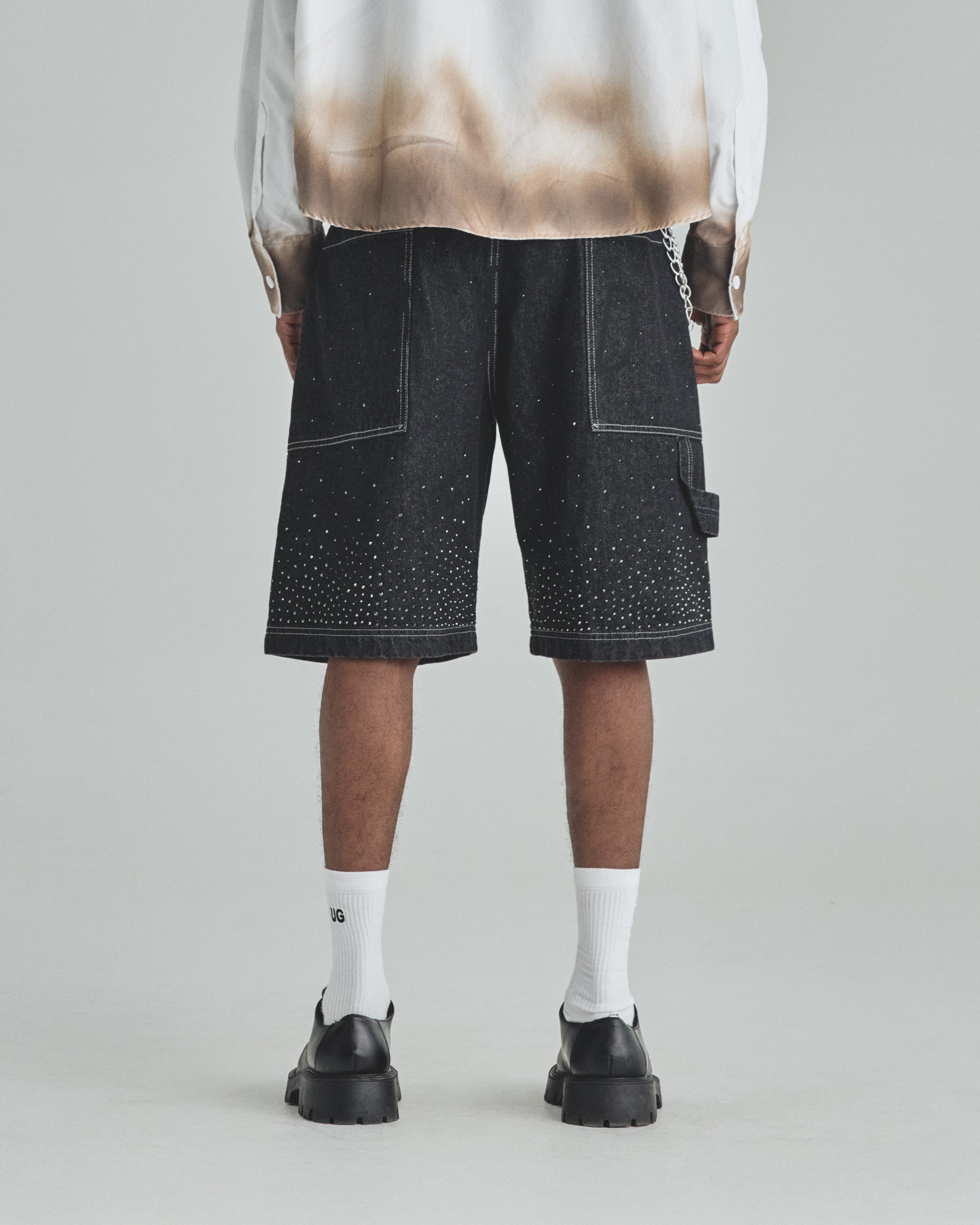 Basics UNDRGLD Jorts Black