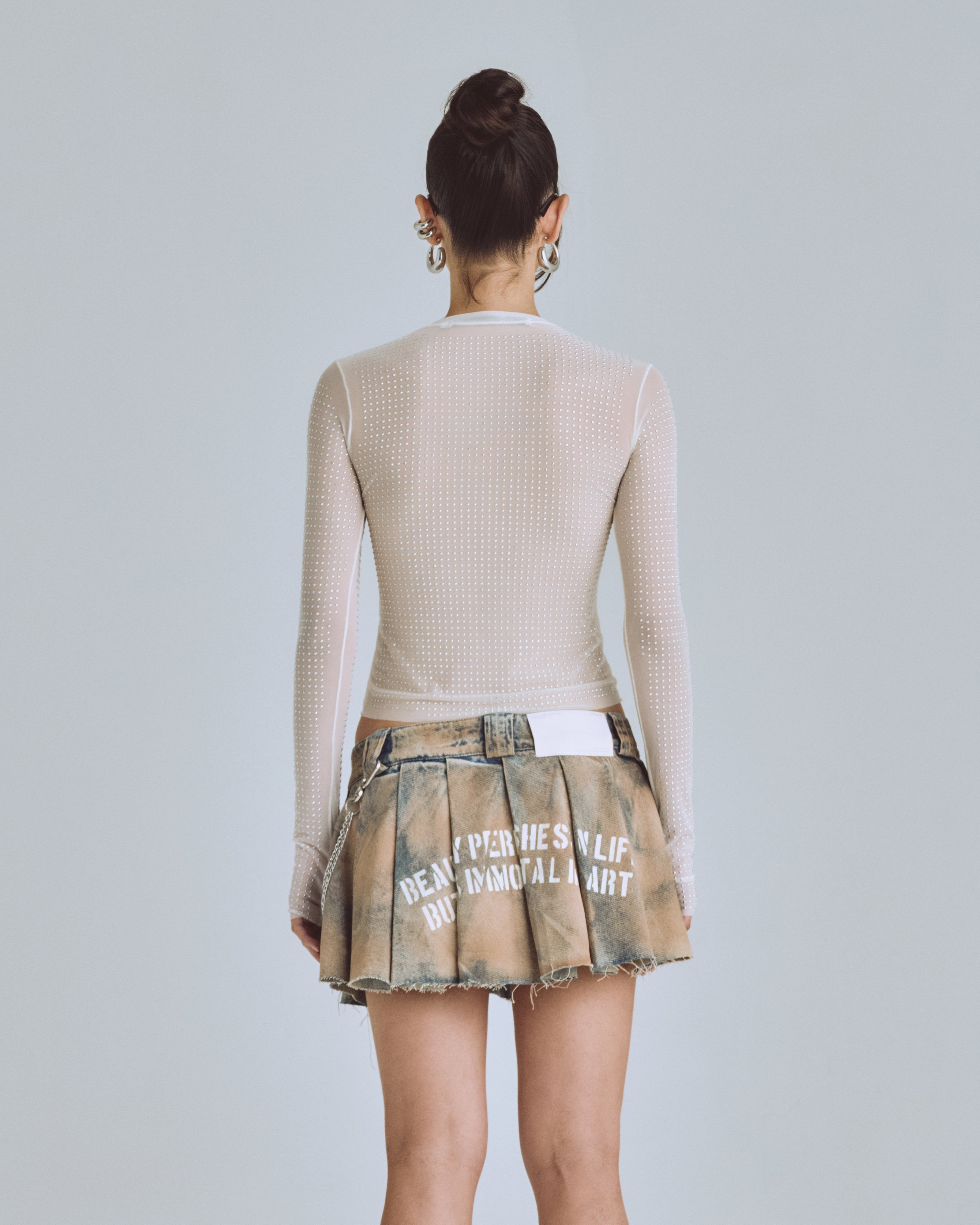 W Agnus Dei Rhinestone Longsleeve Cream