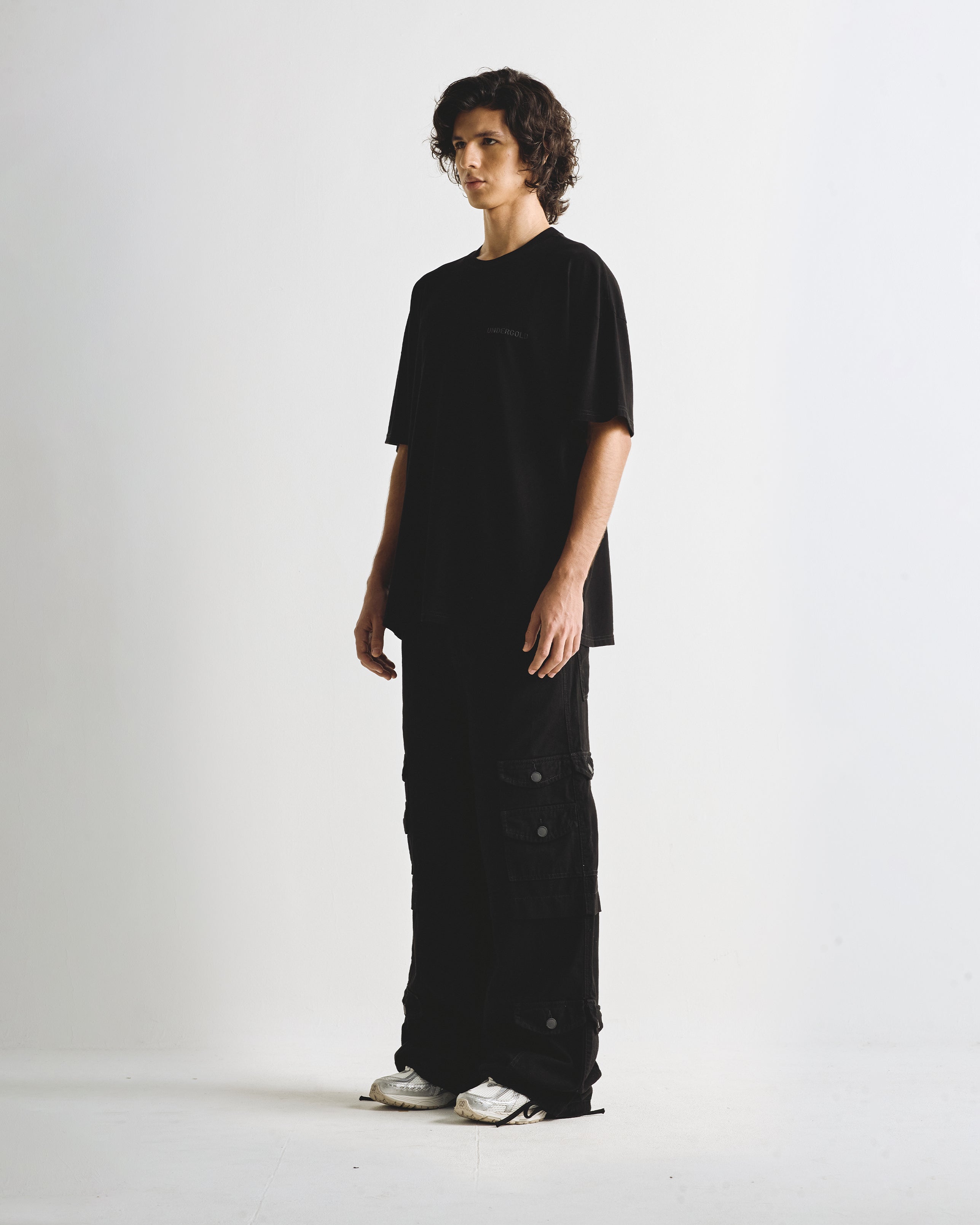 Line Logo Tshirt Black