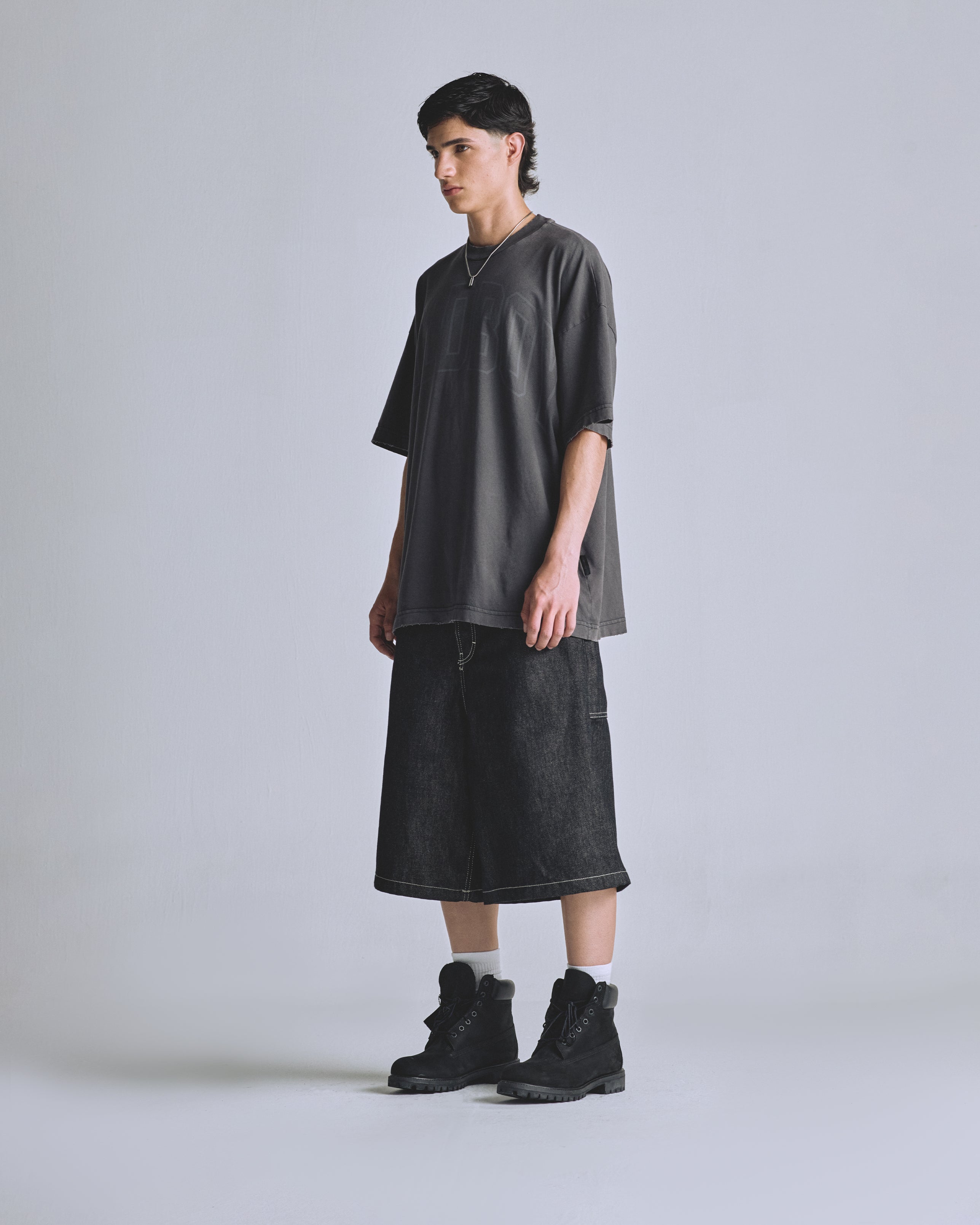 Palace Goldboy Tshirt Vintage Black