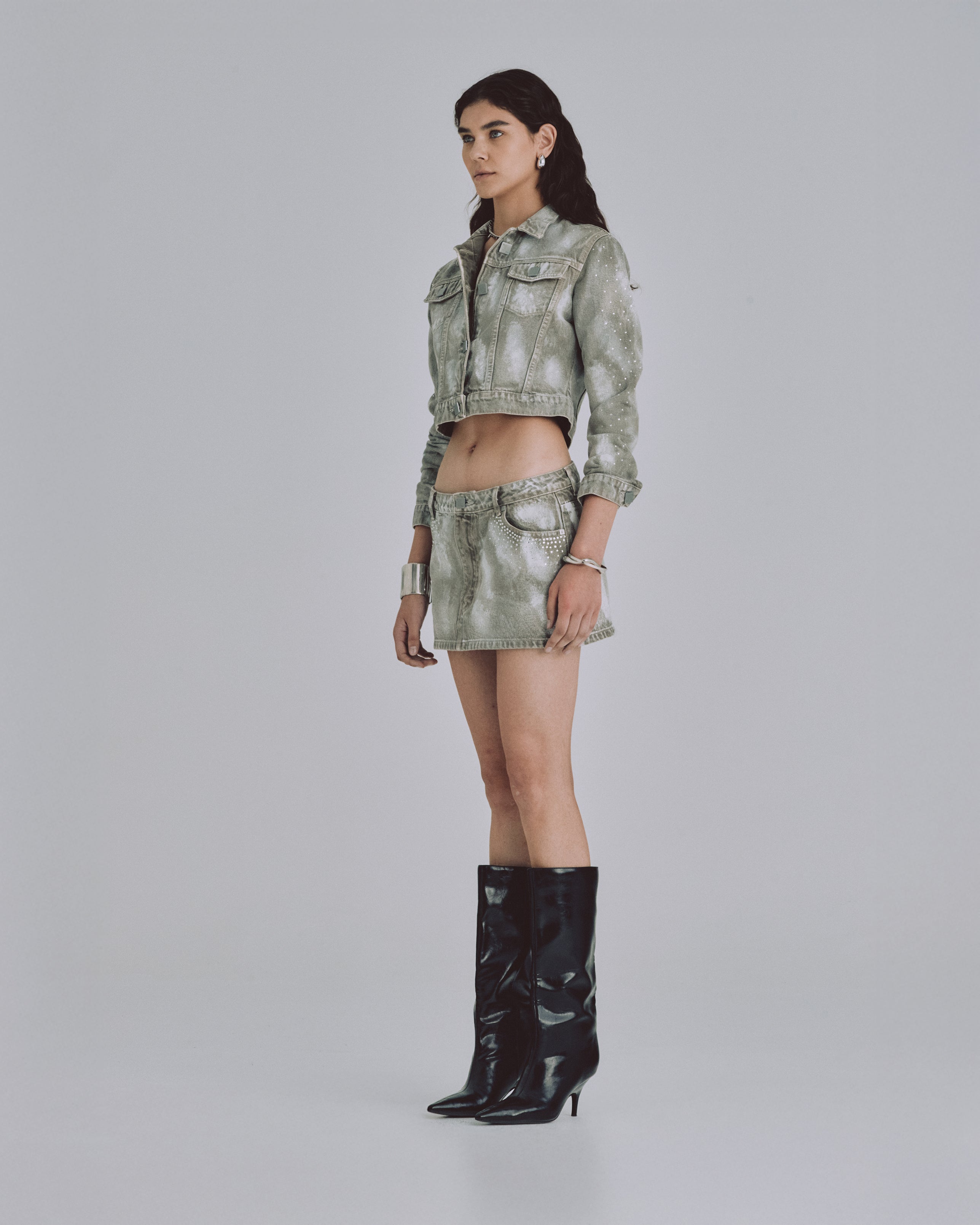 W 94' Worn Logo Jacket Smoke Gray