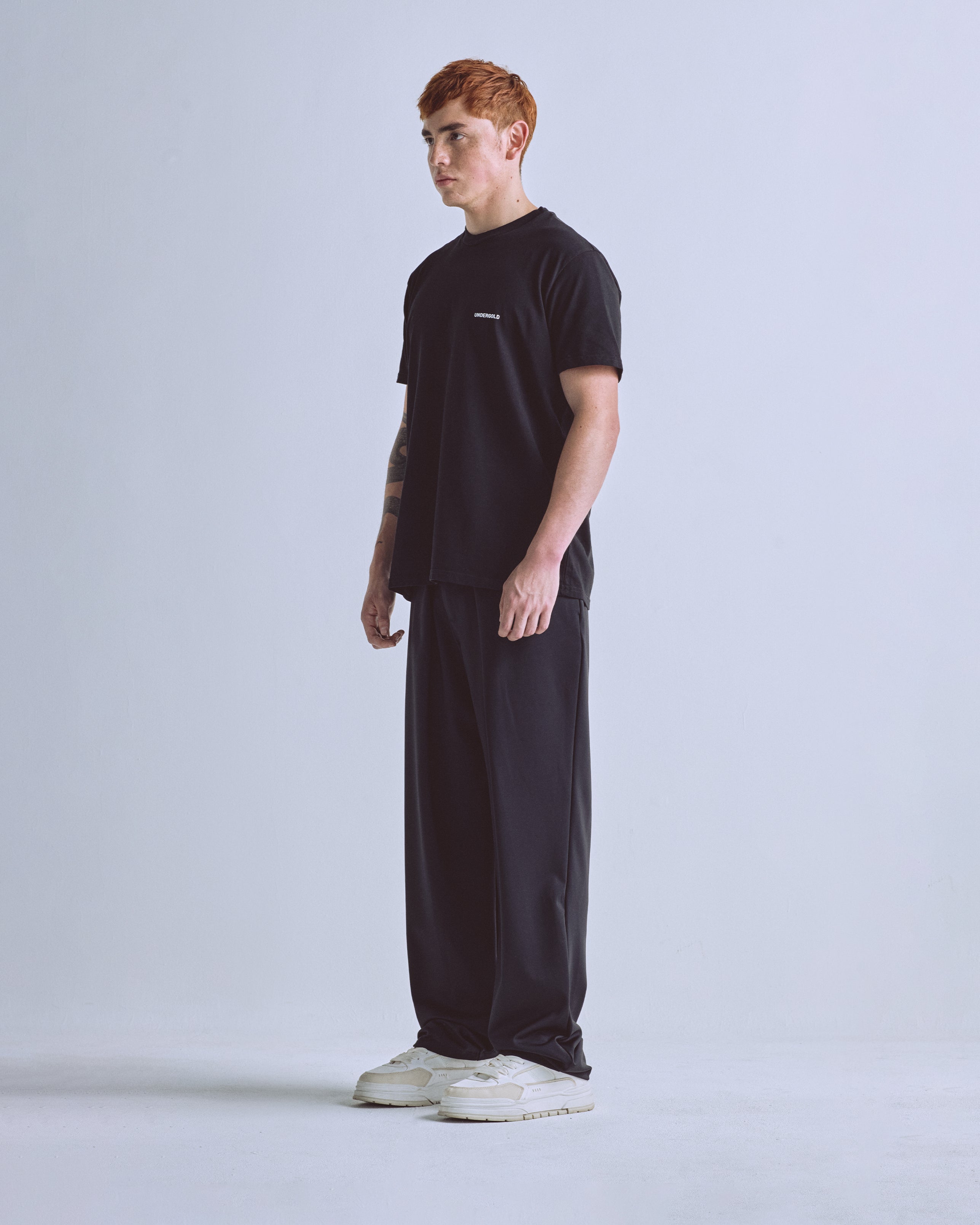 Basics Tiny Logo Regular Fit Tshirt Black