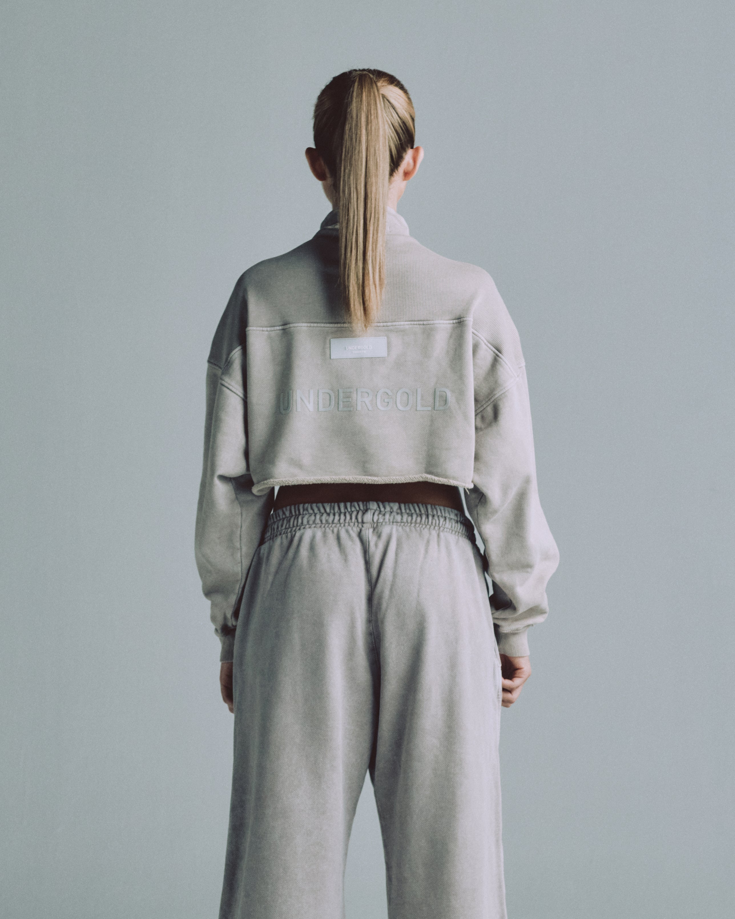 Line Logo Cropped Zip up Crewneck Washed Gray