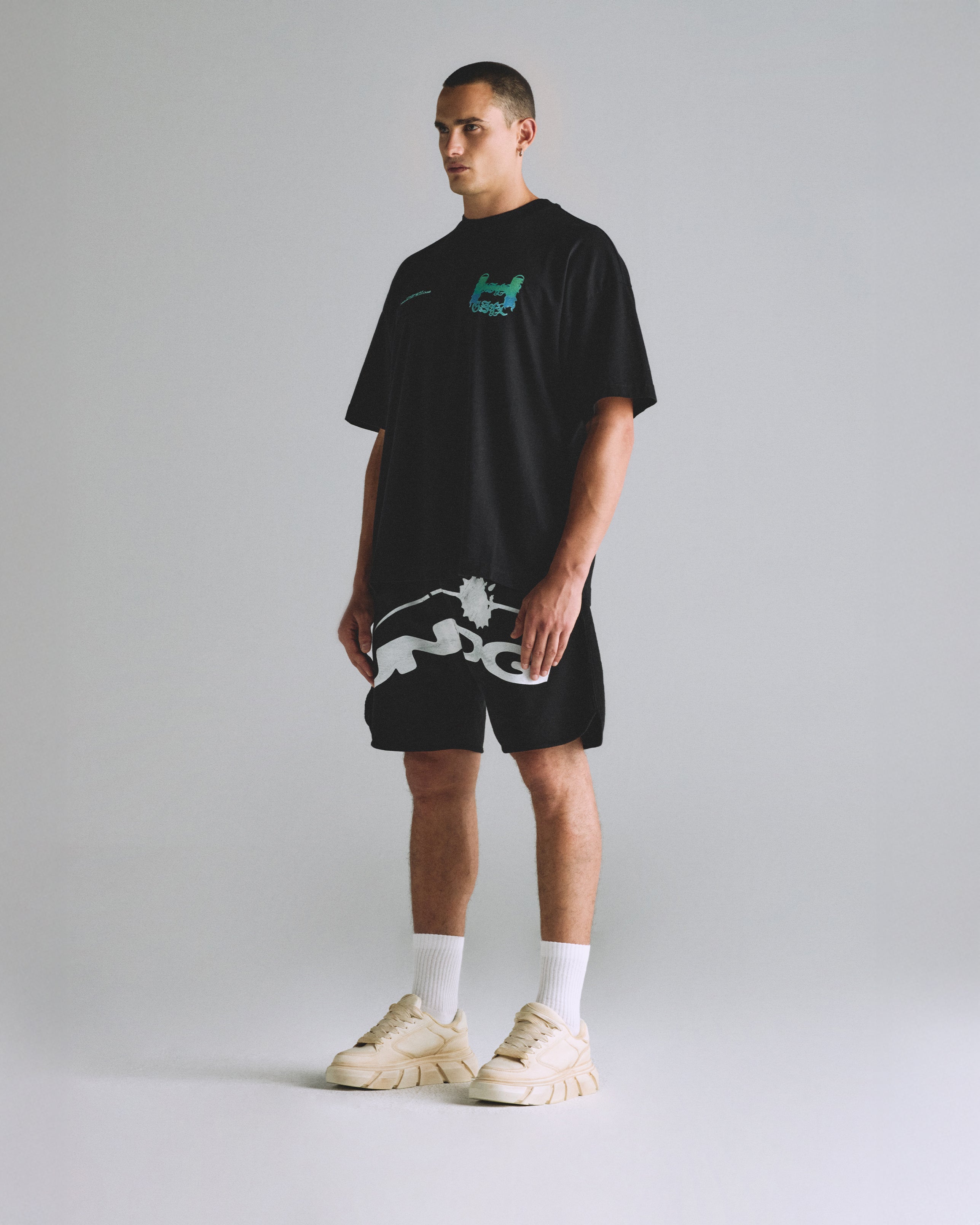 Helios UNDGLD Biased Short Black