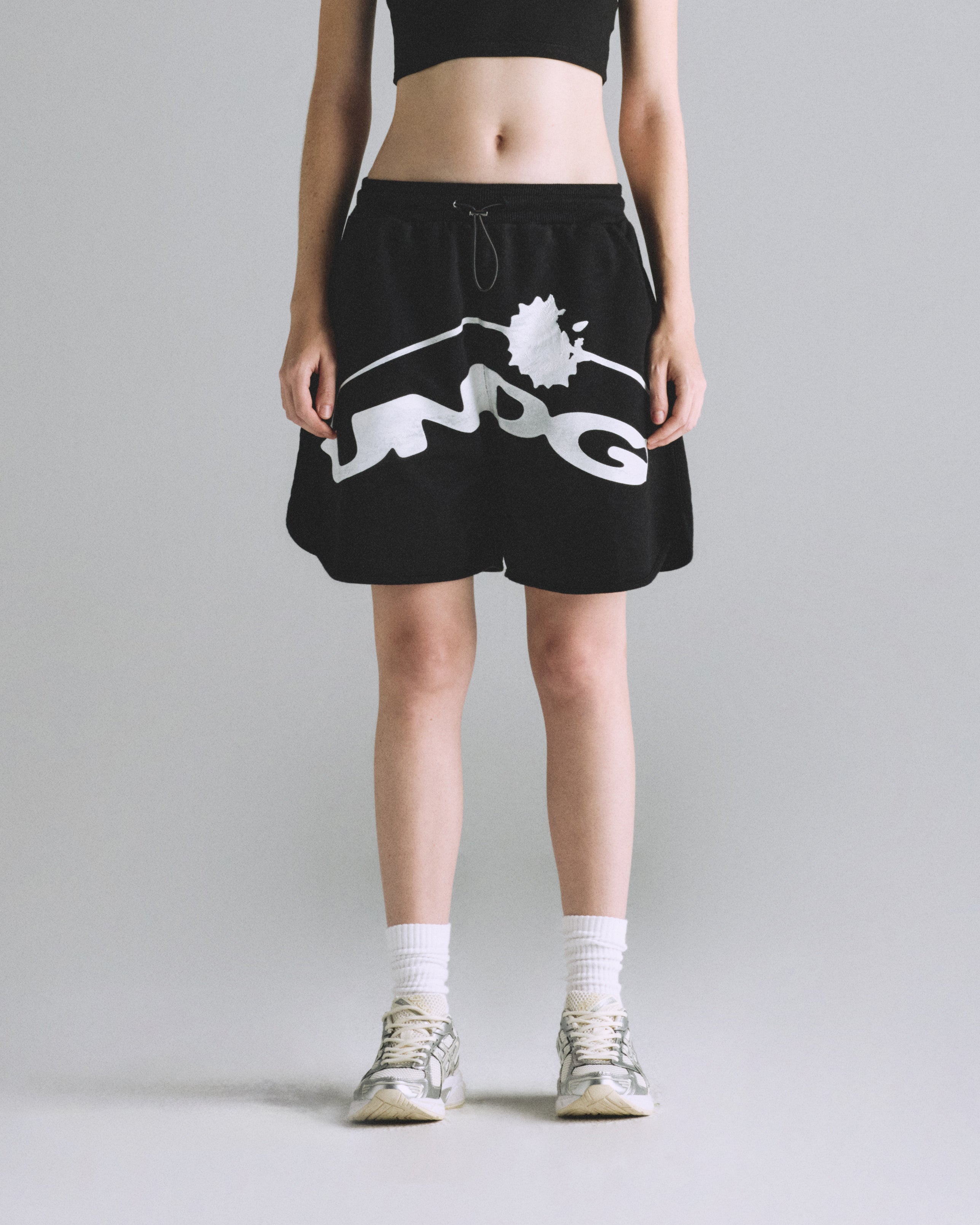 Helios UNDGLD Biased Short Black