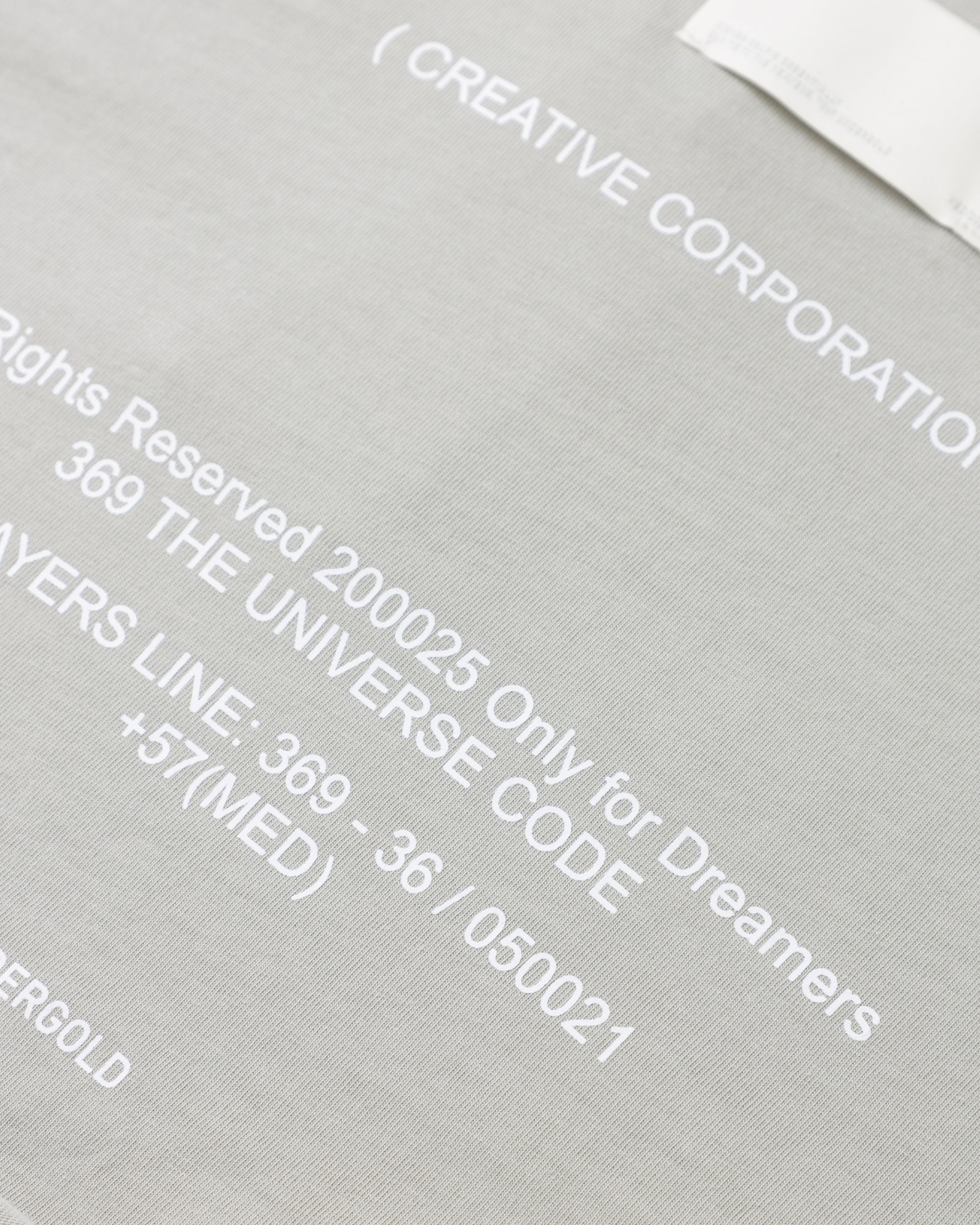 Golden Heritage Undrgld Crop Top Light Gray