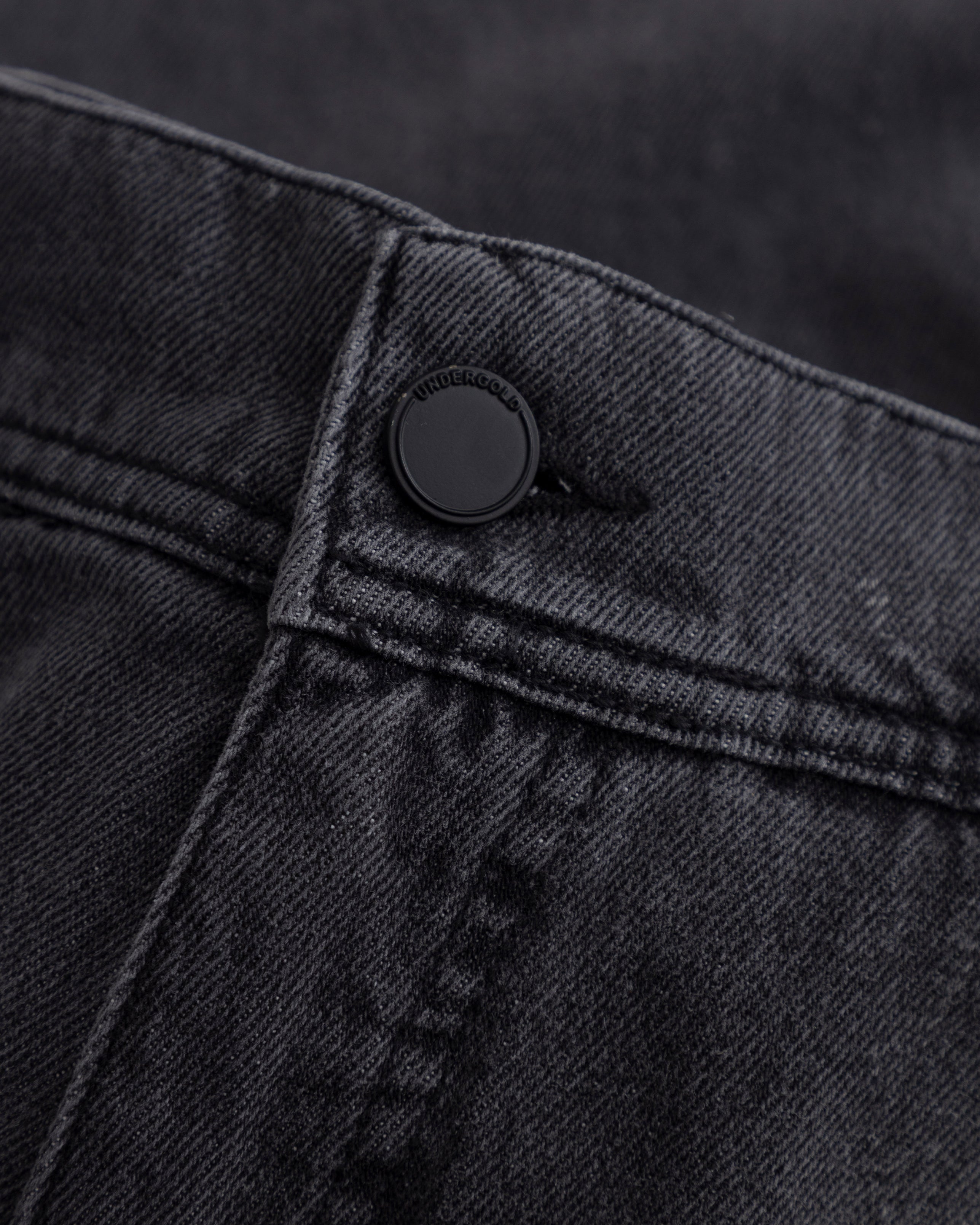 Basics UNDERGOLD Regular Jean Washed Black