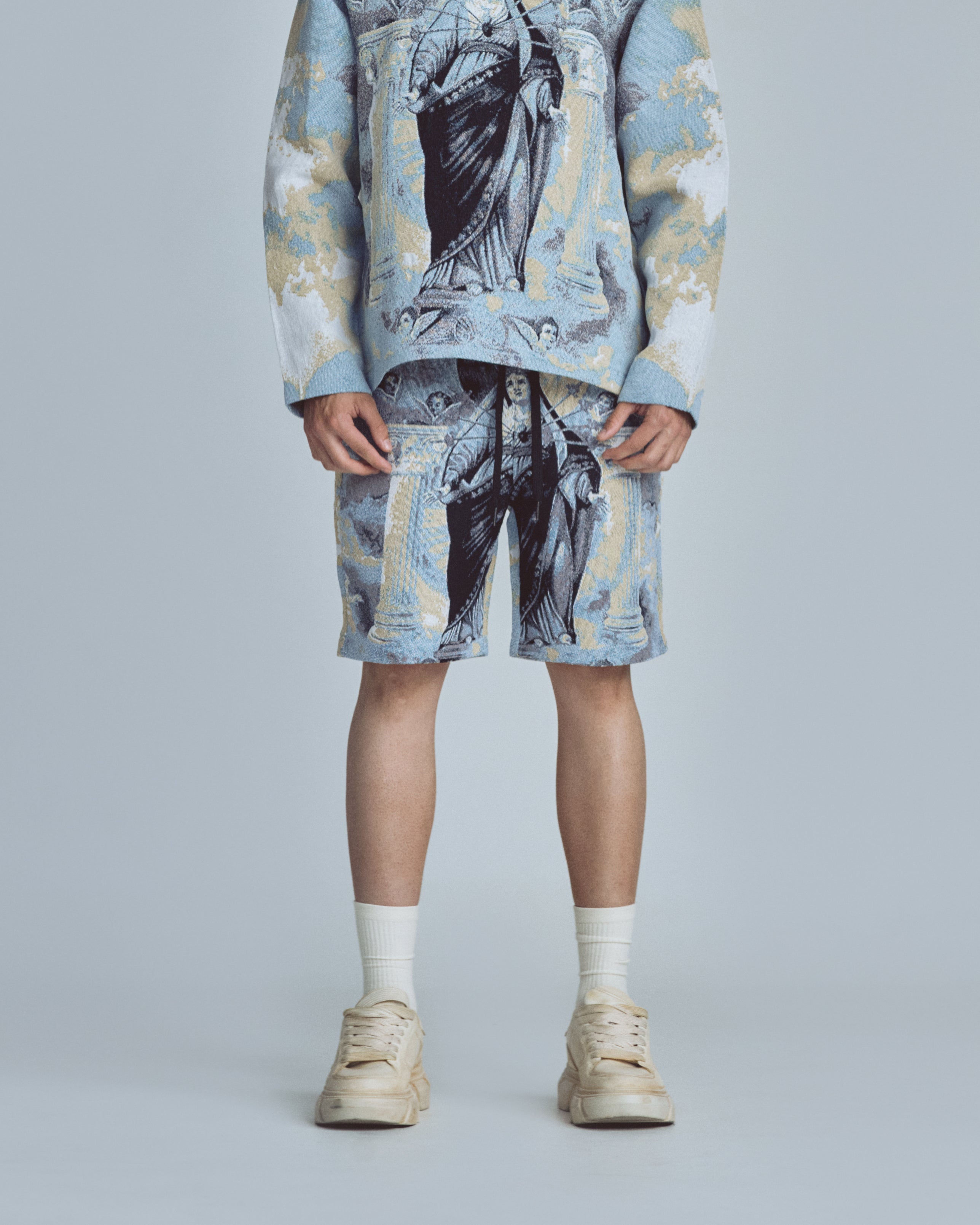 Santa Unión Short Sky Pattern