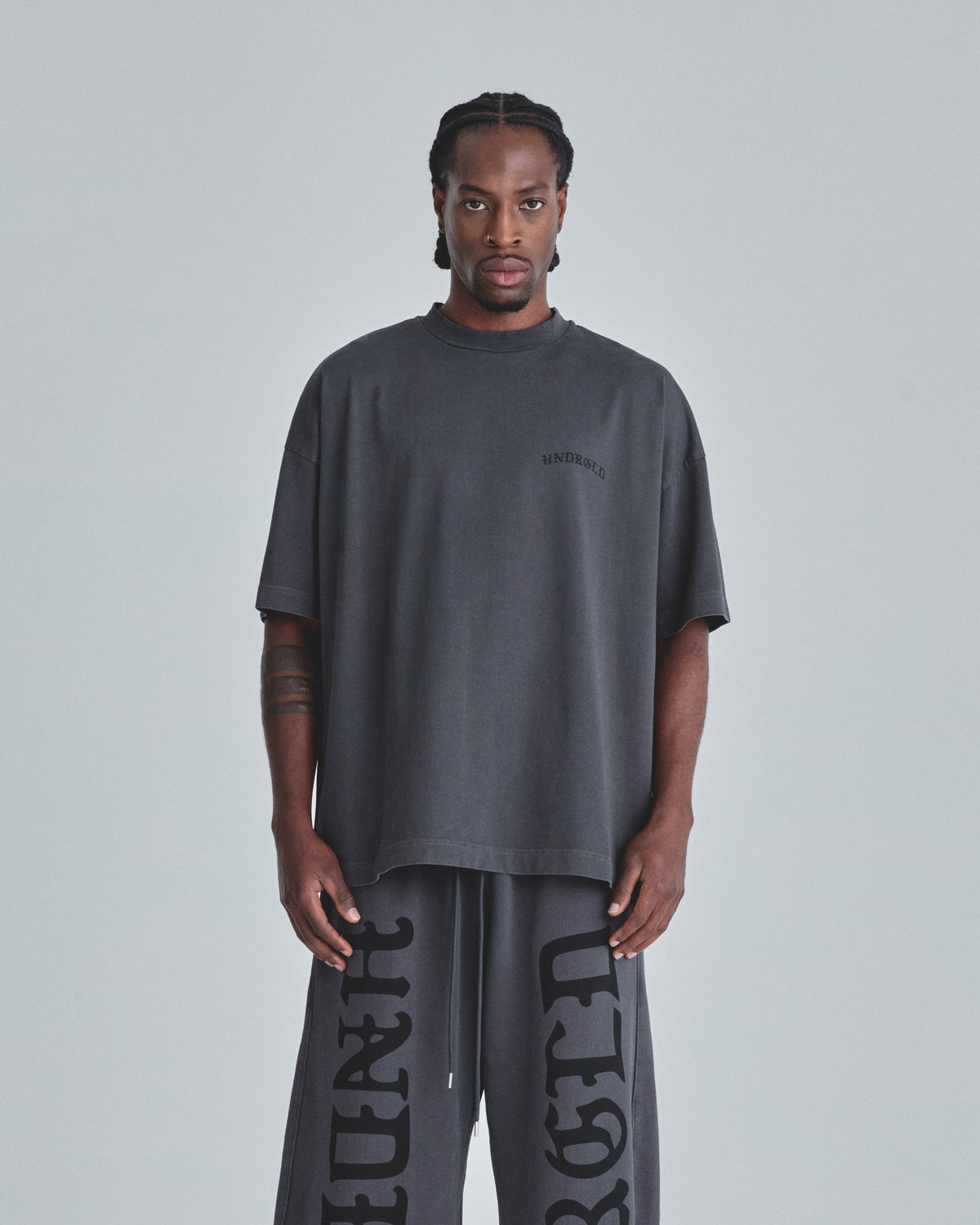 Line Gothic Tshirt Vintage Gray