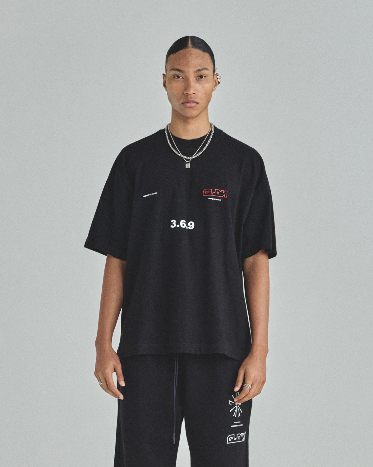 Spring GLDN Tshirt Black