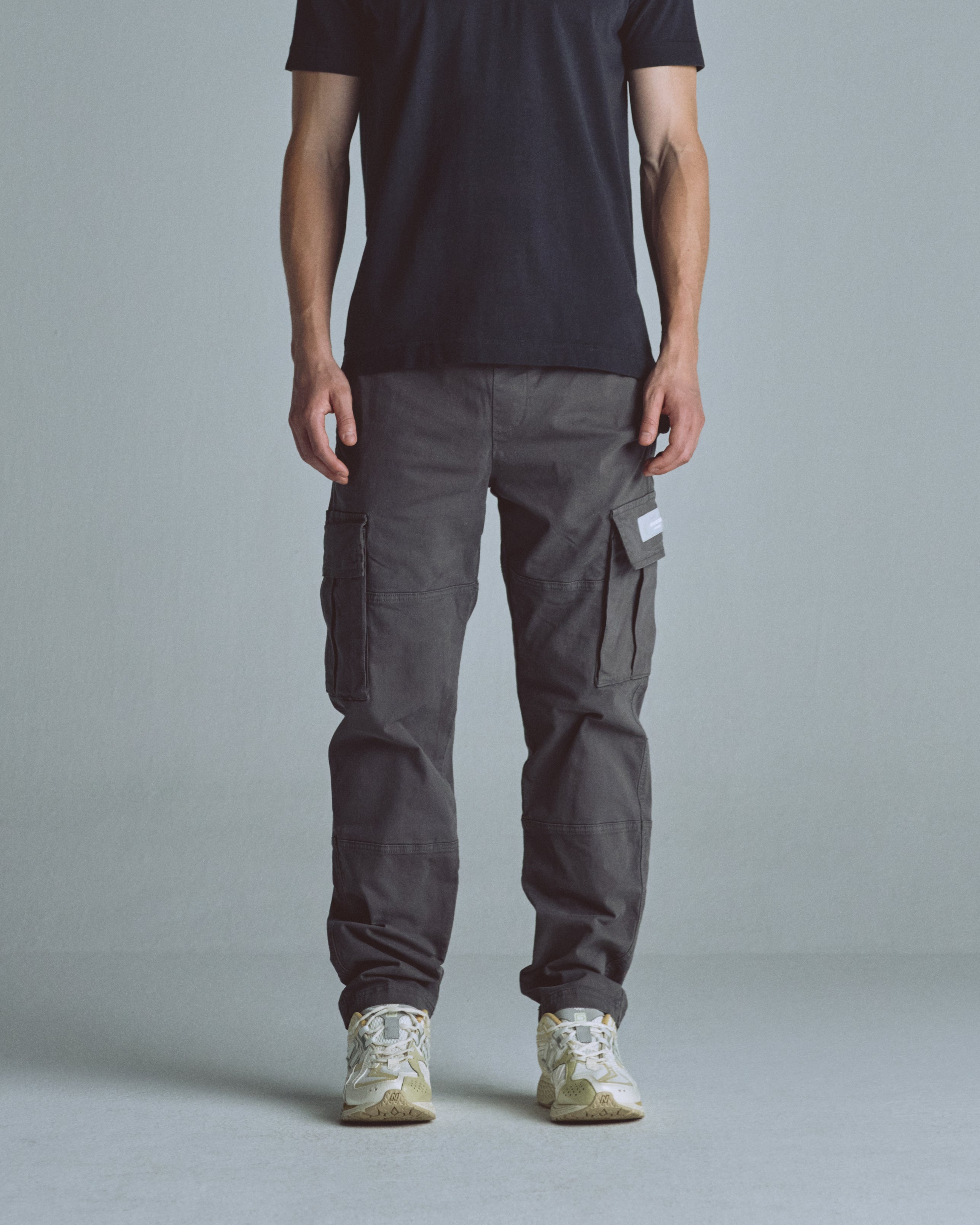 Basics Relaxed Cargo Pant Gray