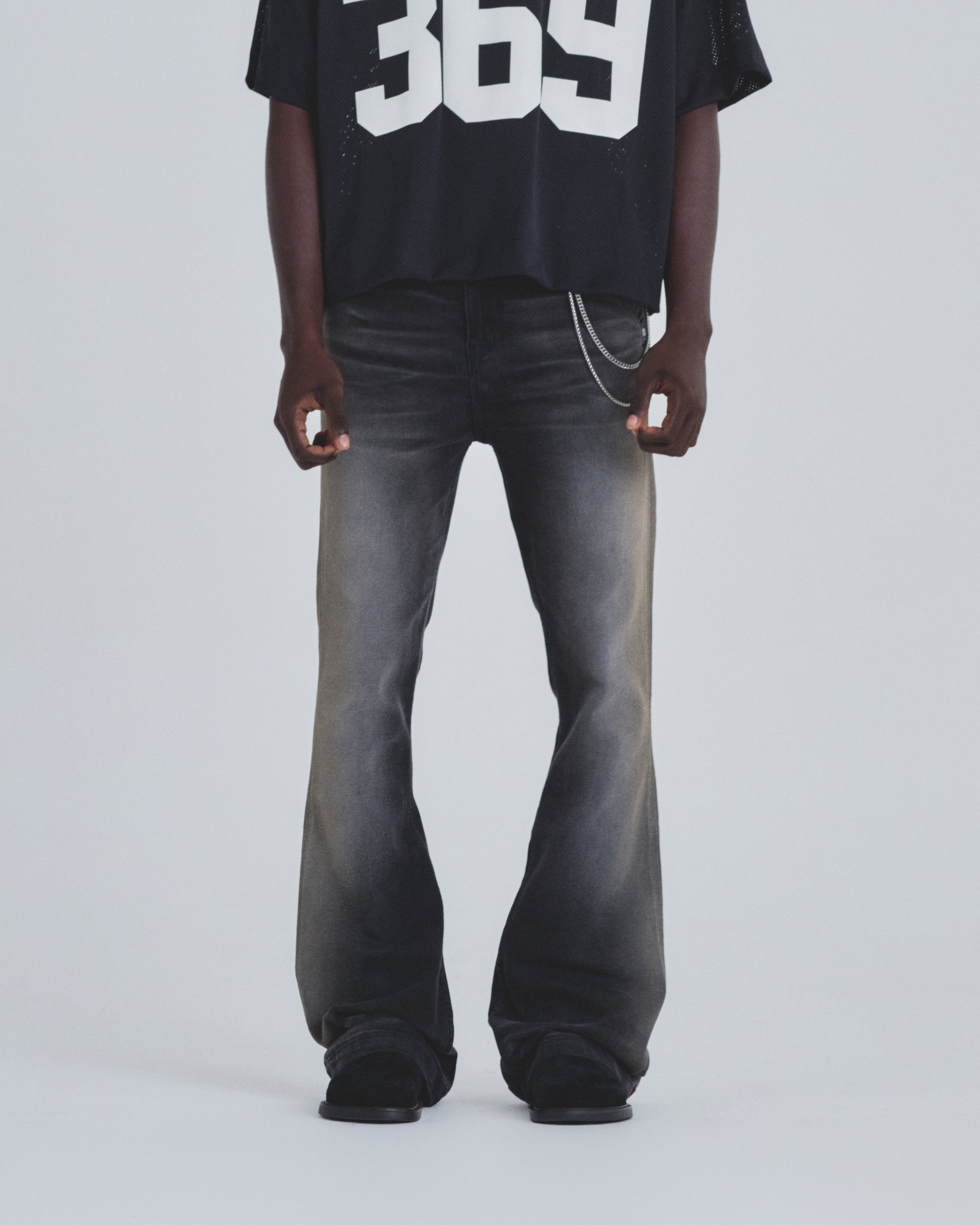 Holy State UNDRGLD Flare Jeans Faded Black