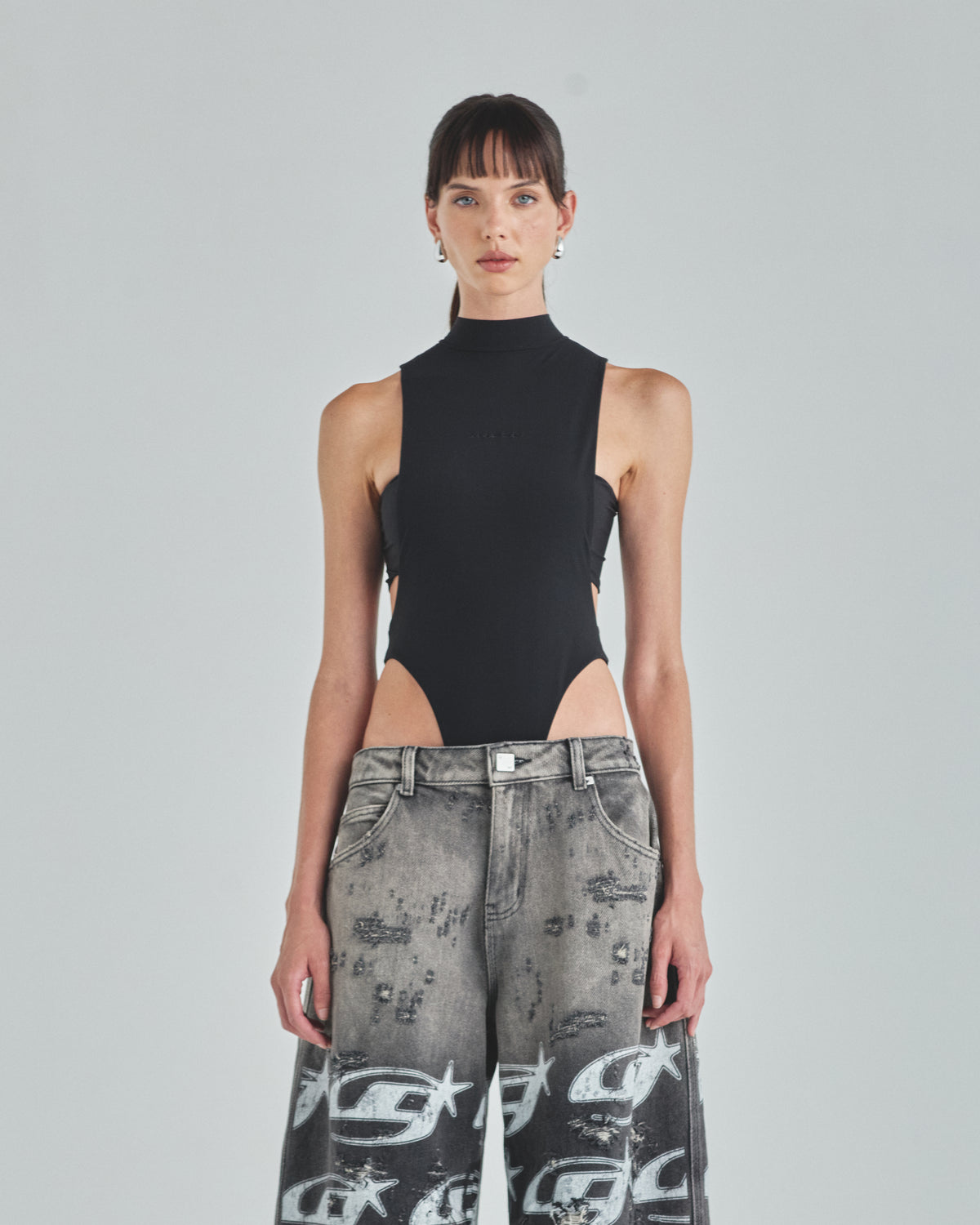 Act 1 Undergold Studio Paneled Body Black