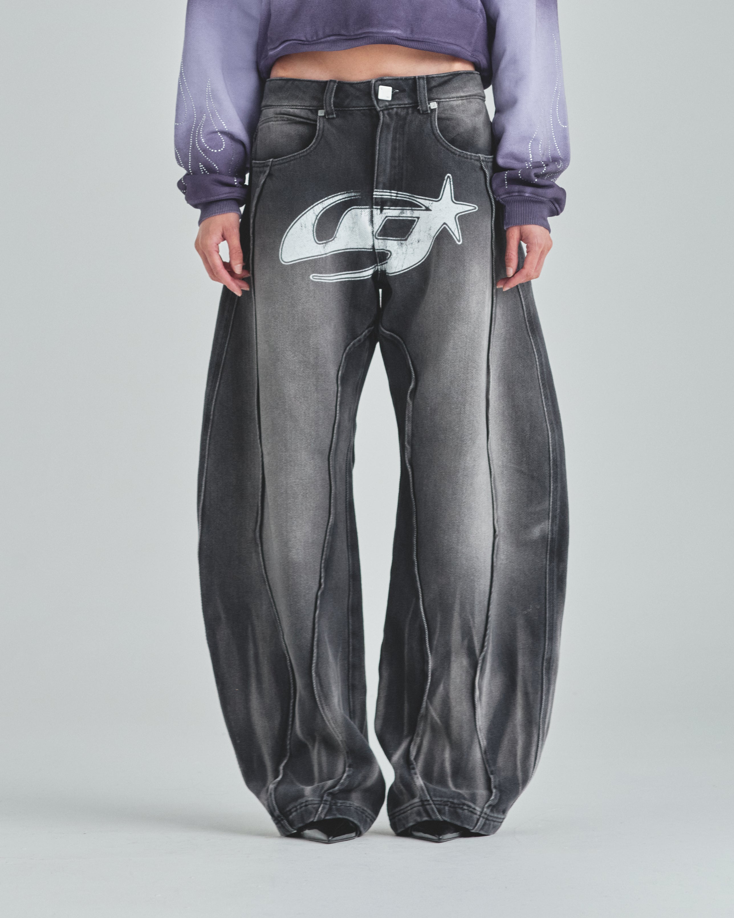 W Act 1 UG Star Barrel Vein Jean Washed Black