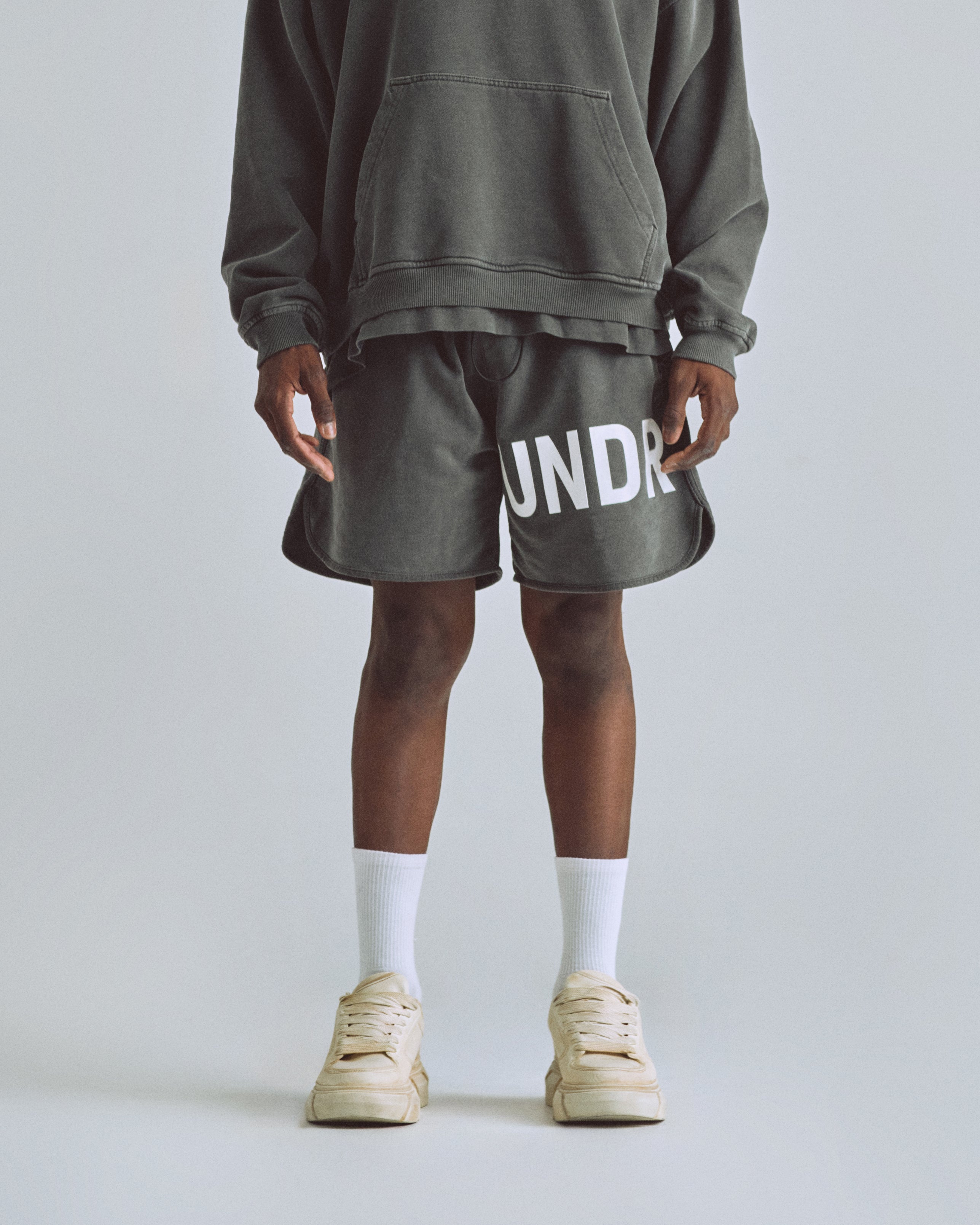 Line UNDRGLD Biased Shorts Old Gray