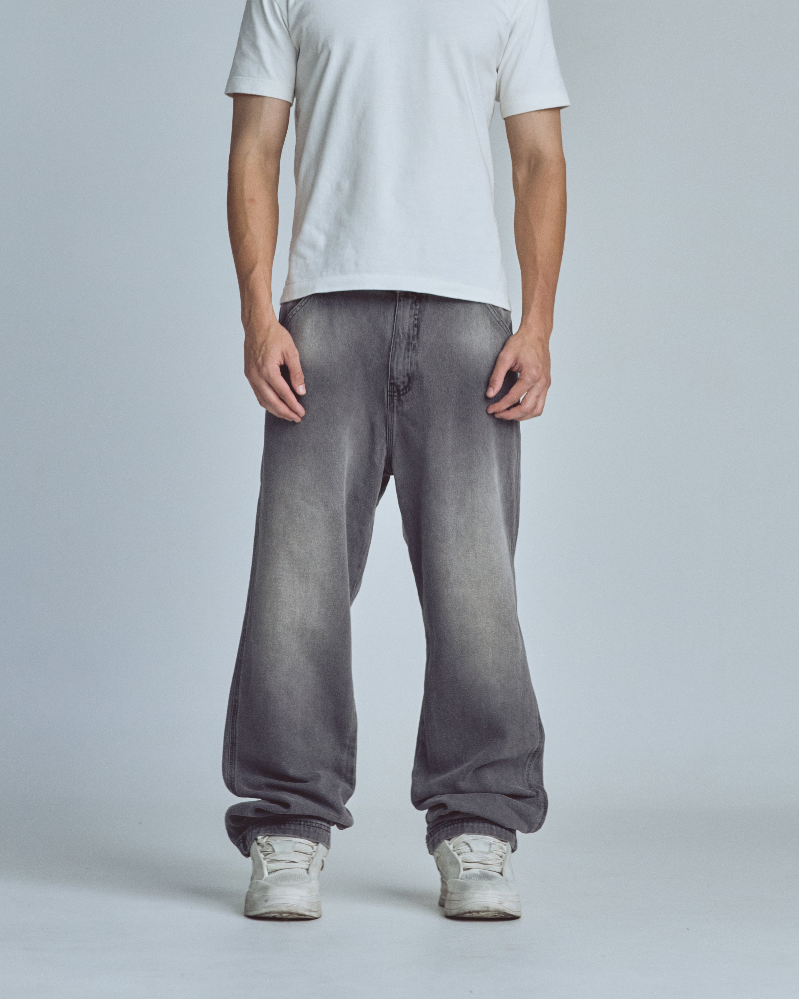 Basics UNDERGOLD Regular Jean Washed Black