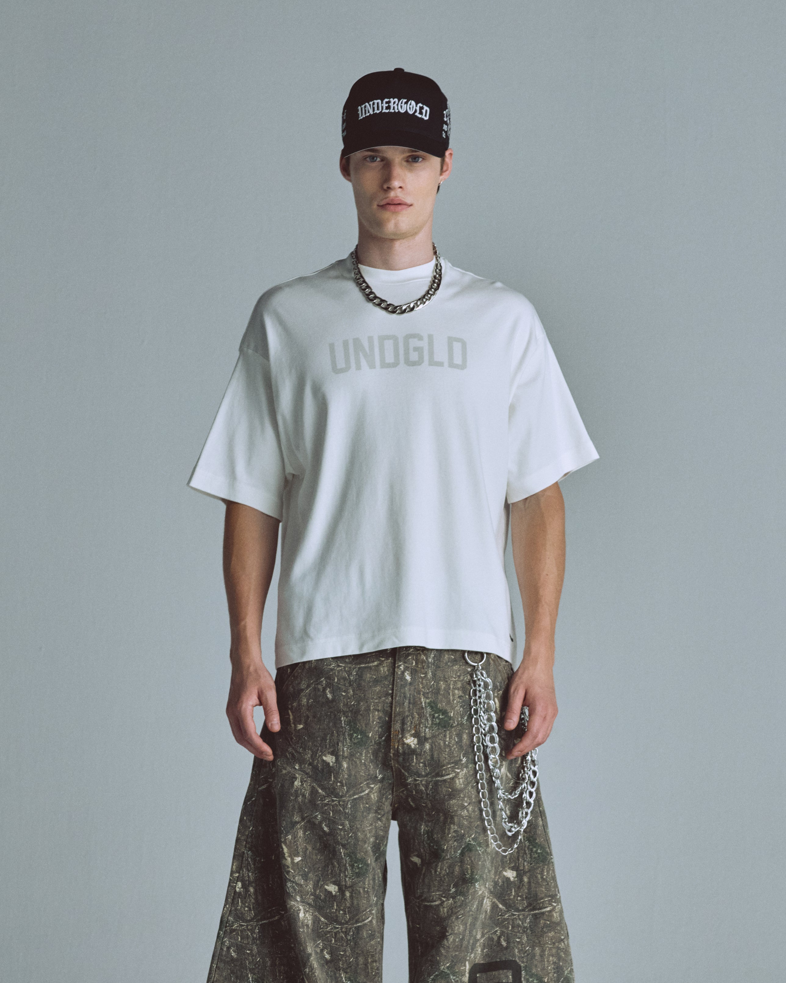 Basics UNDGLD Boxy Fit Tshirt White
