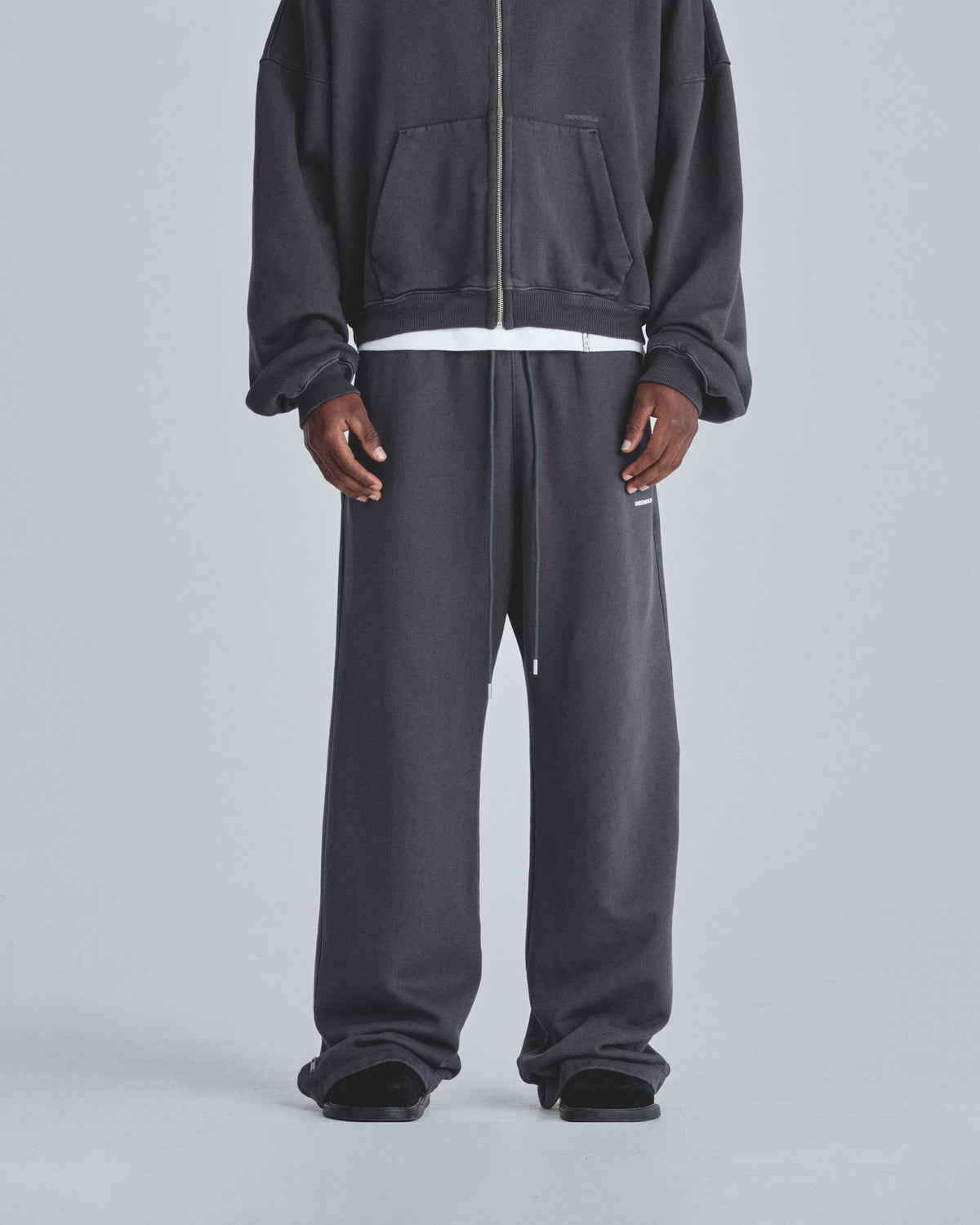 Line Basic Straightpants Dark Gray