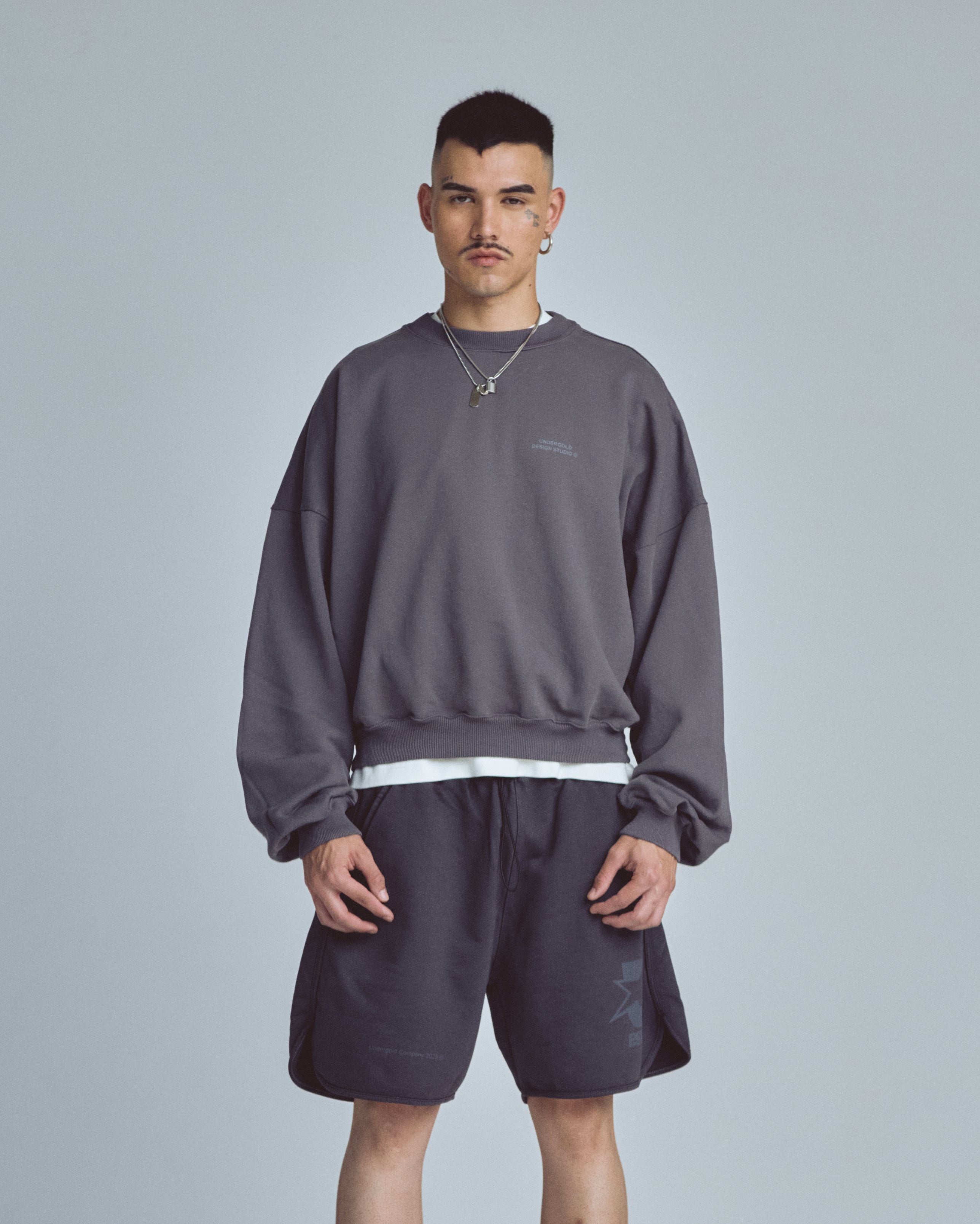 Stardust Basic Boxy Fit Crewneck Gray