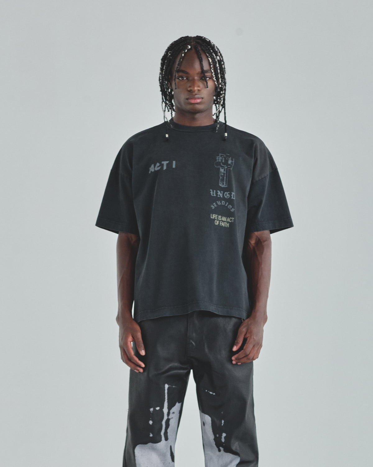 Act 1 Essence Boxy Fit Tshirt Vintage Black